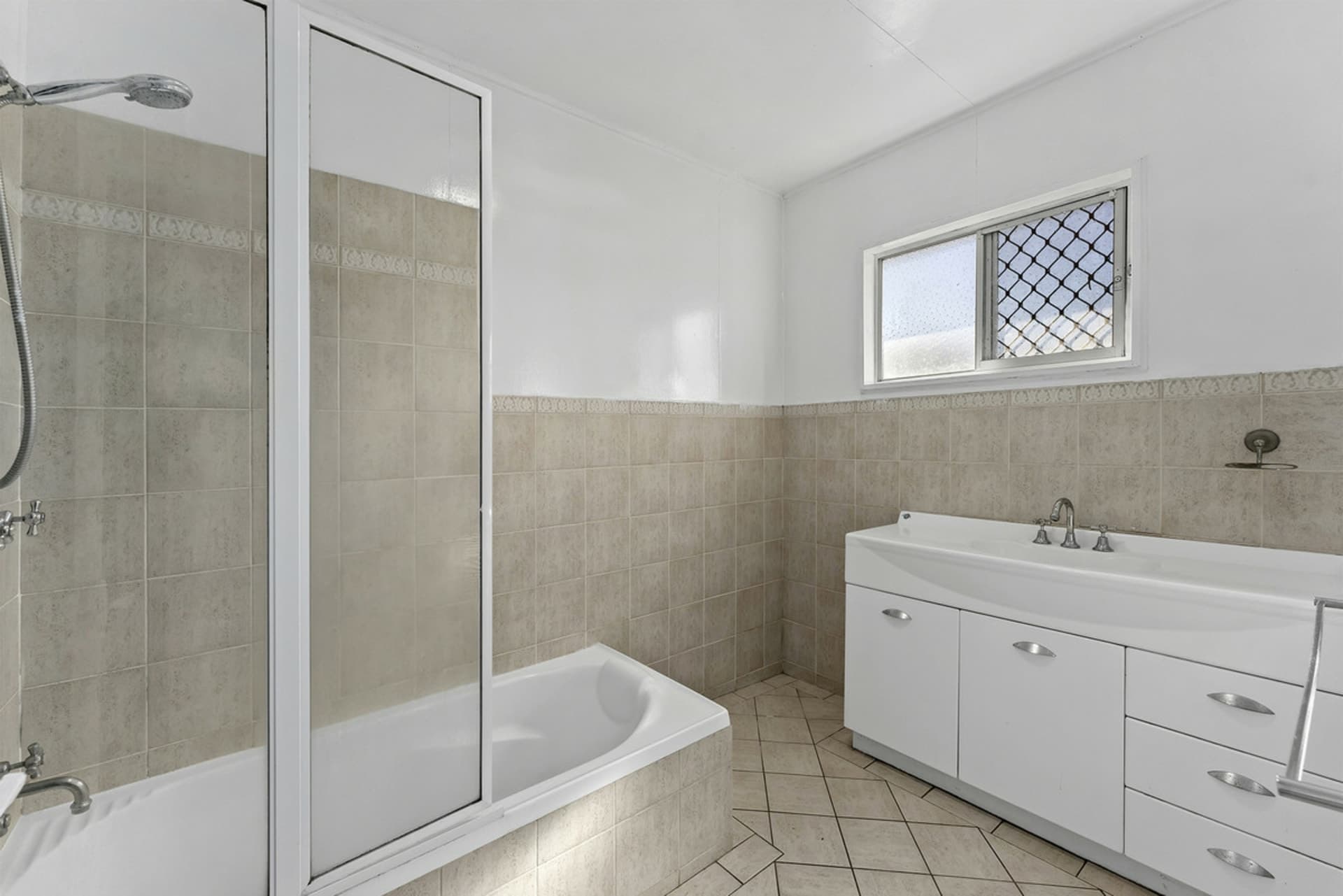 31 Coolmunda Street, Mansfield, Mansfield - Thumbnail 8