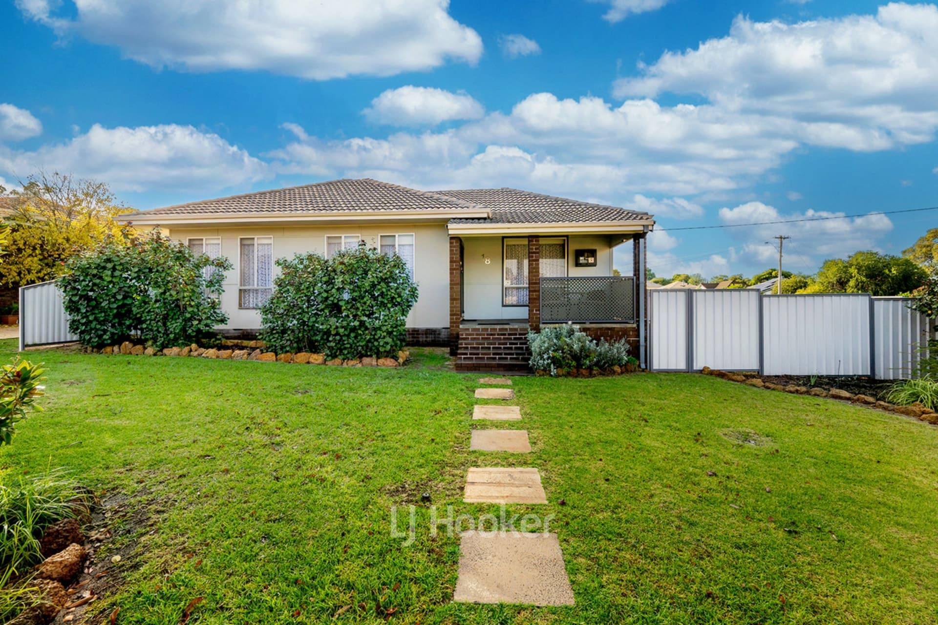 18 Blaydon Road, Collie, Collie - Image 1