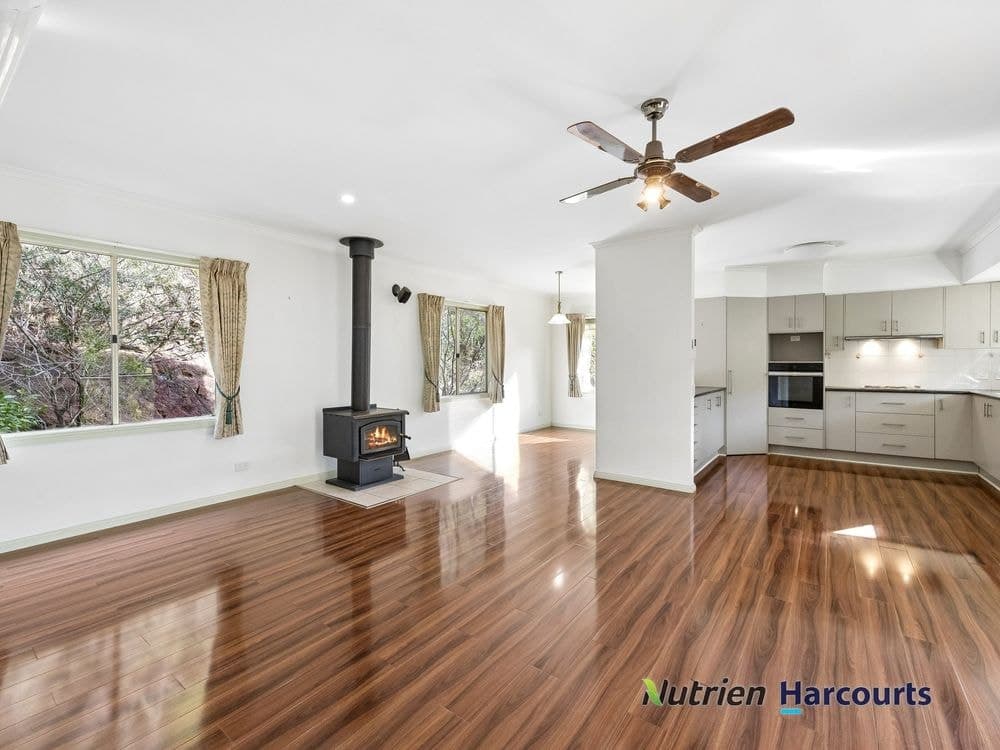 46 Long Gully Road, FLOWERDALE, VIC 3717, Flowerdale - Thumbnail 5