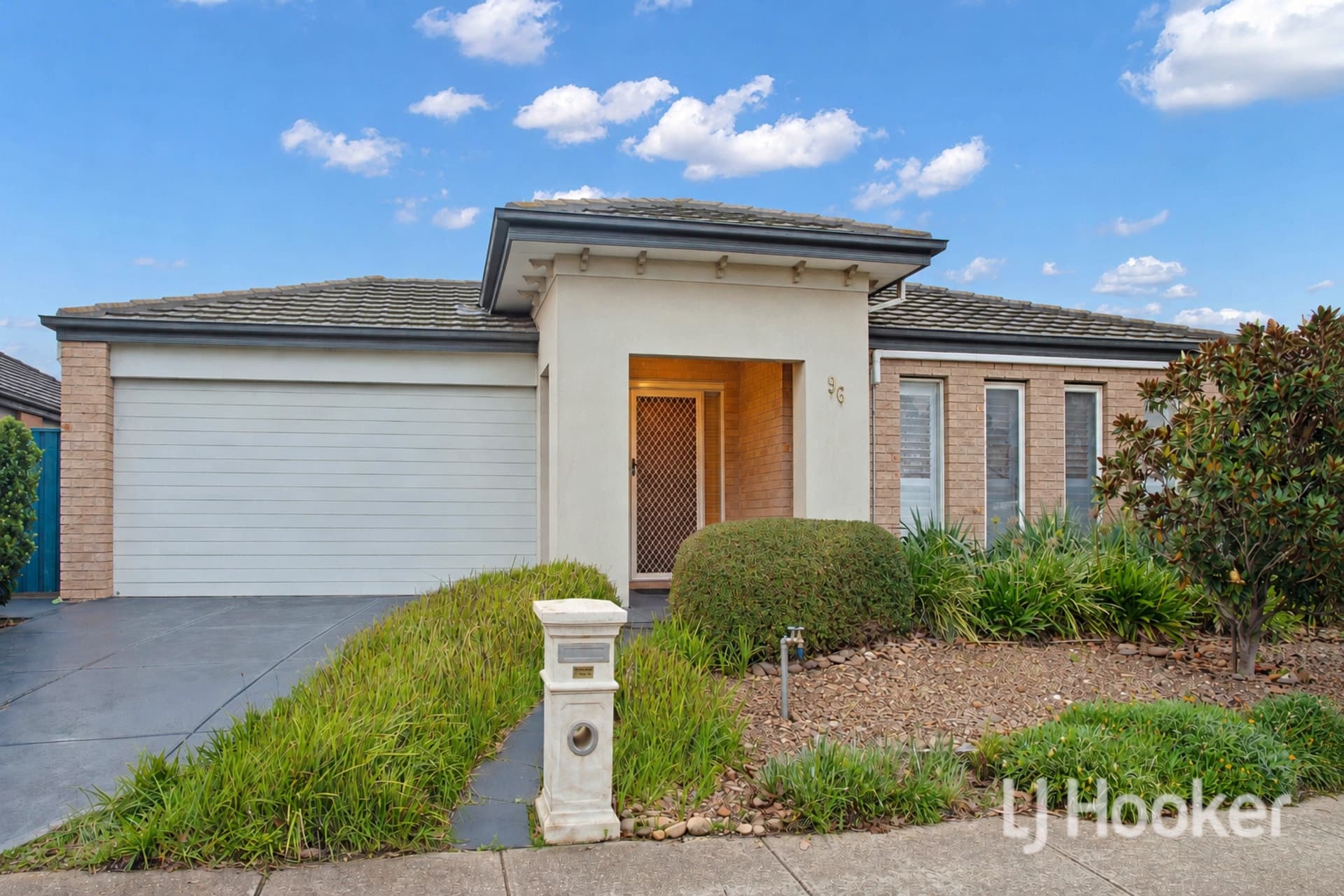 96 Black Dog Drive, Brookfield, Brookfield - Image 1
