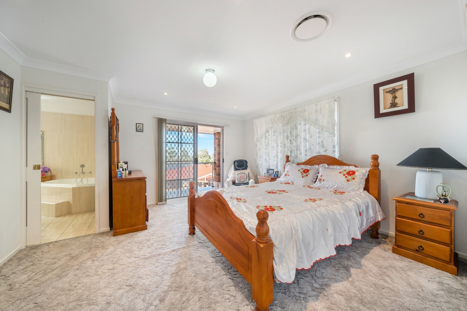 147 Whitford Road, Hinchinbrook, Hinchinbrook - Thumbnail 4