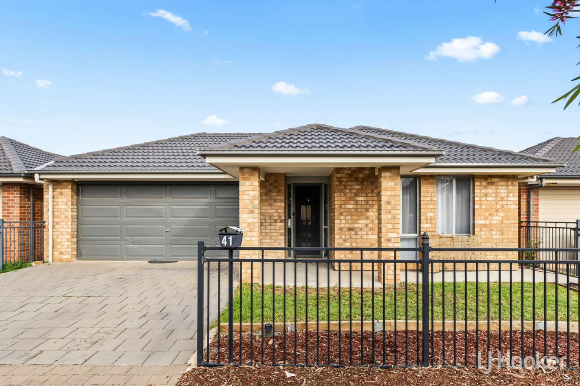 41 Tudor Crescent, Smithfield Plains, Smithfield Plains - Thumbnail 2
