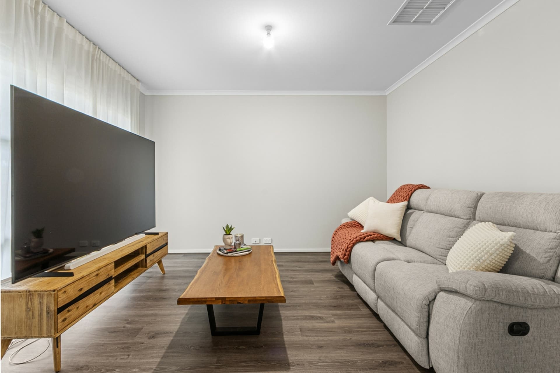 5 Teakle Court, Angle Vale, Angle Vale - Thumbnail 4