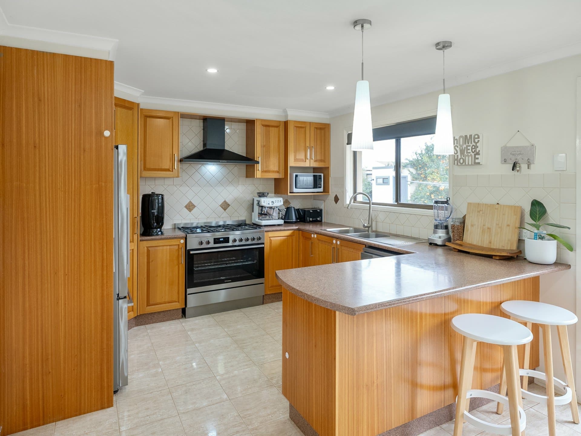 22 Clifton Boulevard, Griffith, Griffith - Thumbnail 2