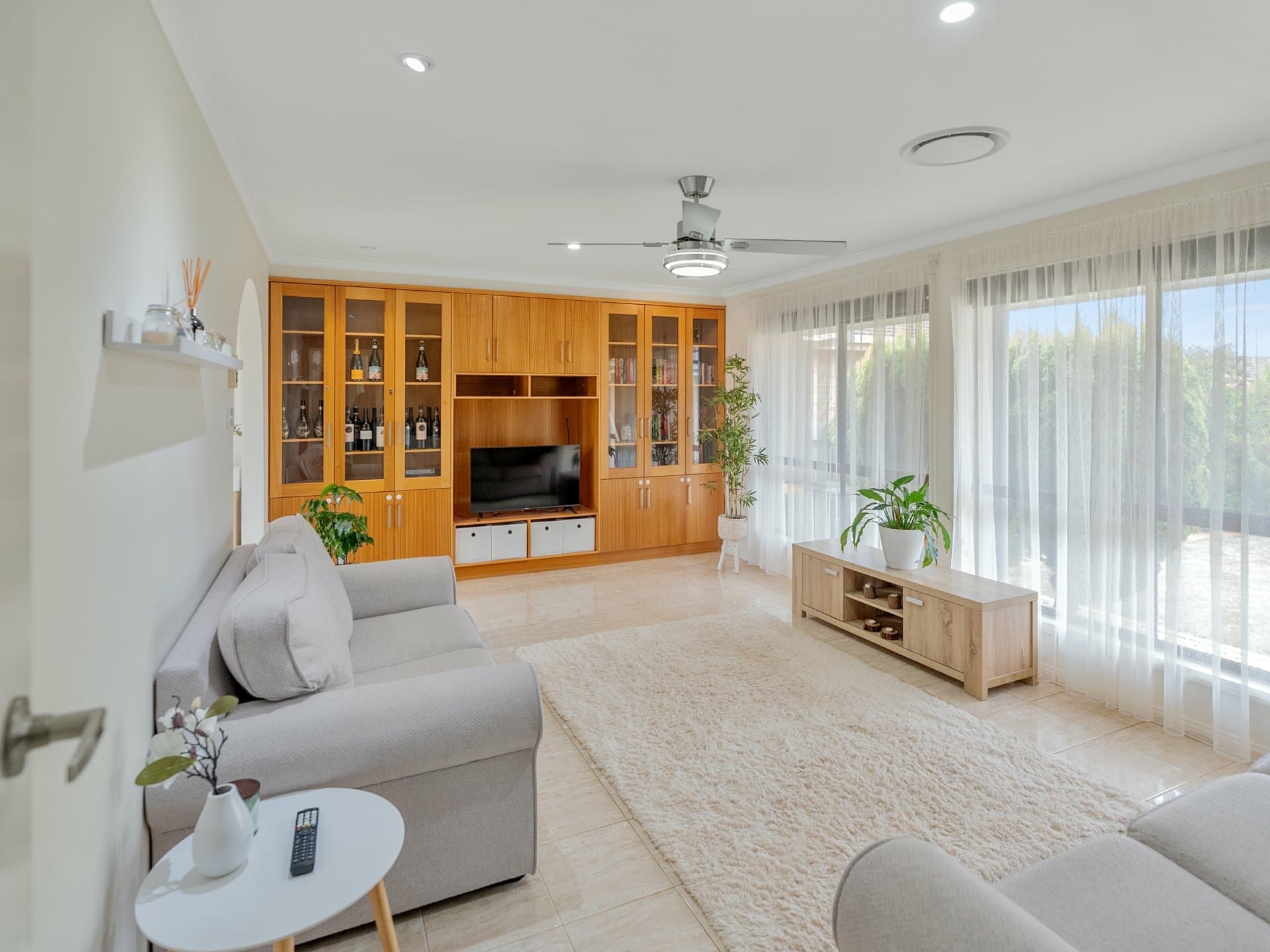 22 Clifton Boulevard, Griffith, Griffith - Thumbnail 4