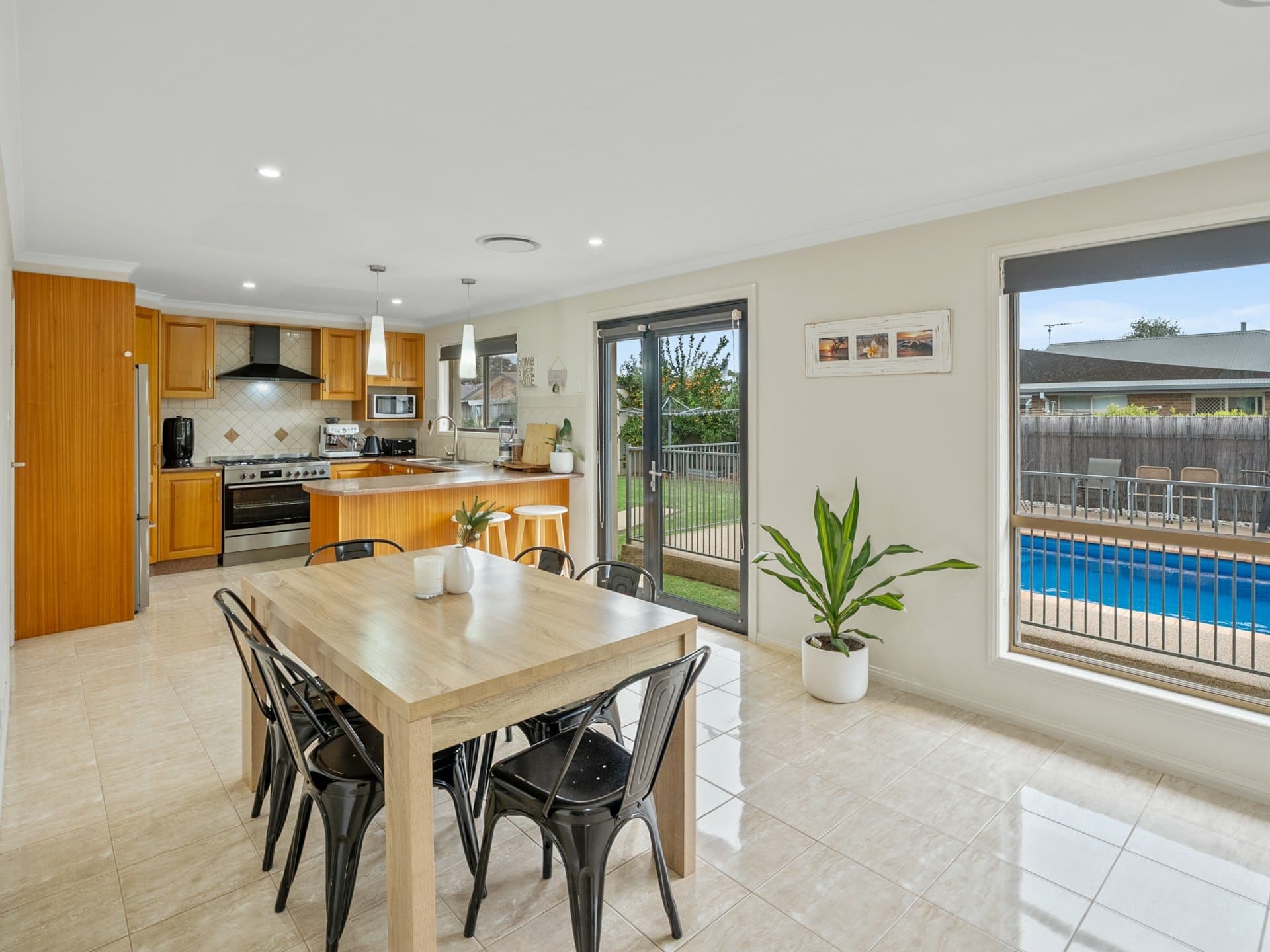 22 Clifton Boulevard, Griffith, Griffith - Thumbnail 5