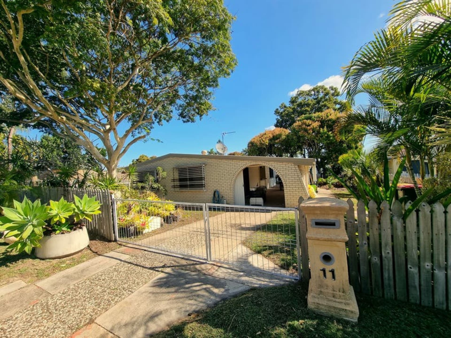 11 Glen Eden Drive, Glen Eden, Glen Eden - Image 1
