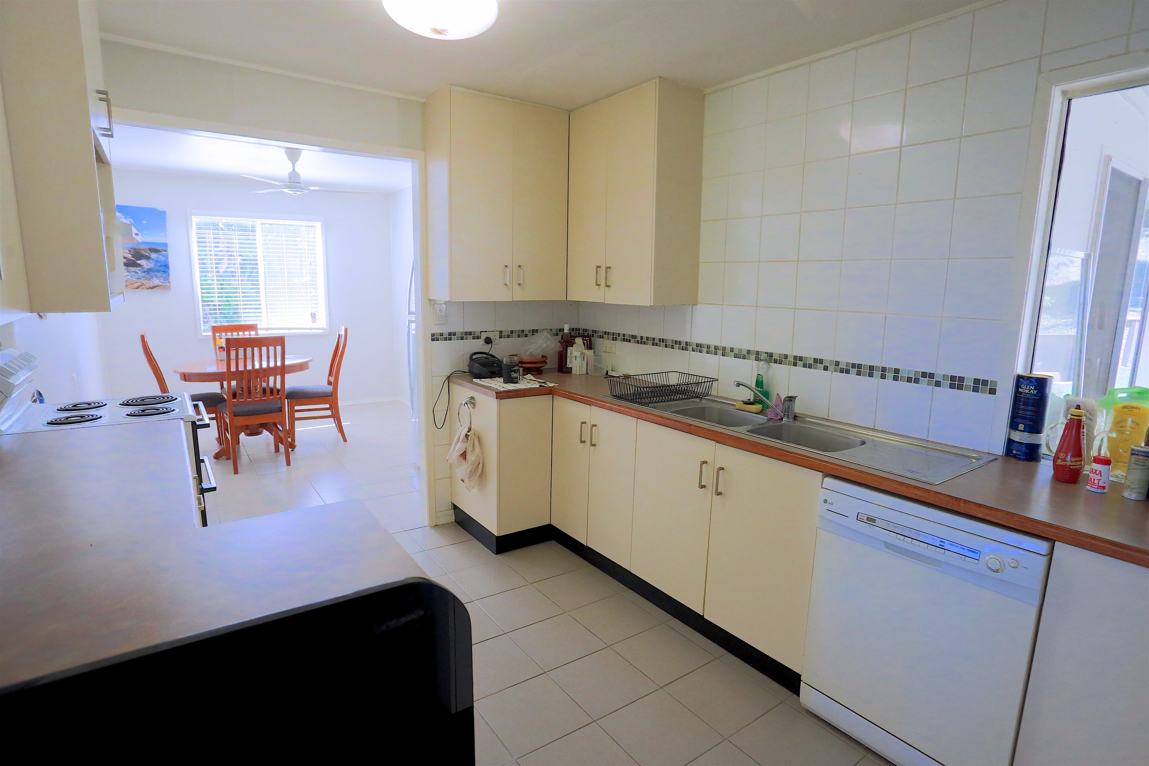 35 John Street, EMU PARK, Emu Park - Thumbnail 6