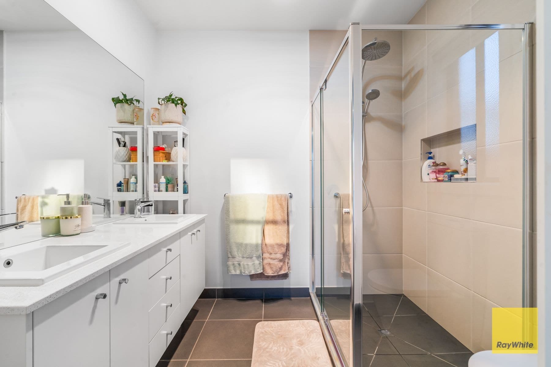 18 Cuban Road, Tarneit VIC 3029, Tarneit - Thumbnail 5