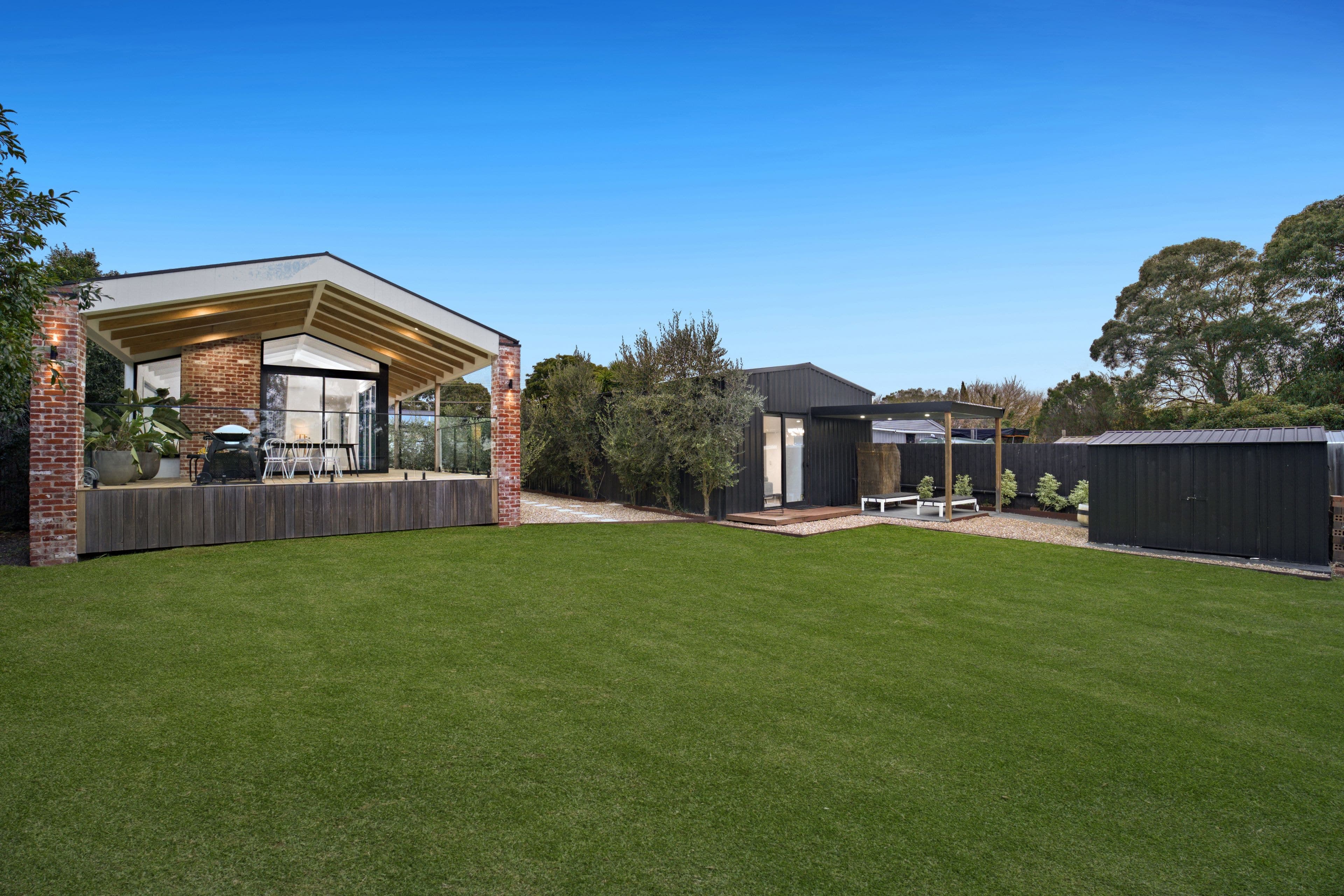 94 Disney Street, Crib Point VIC 3919, Crib Point - Thumbnail 2