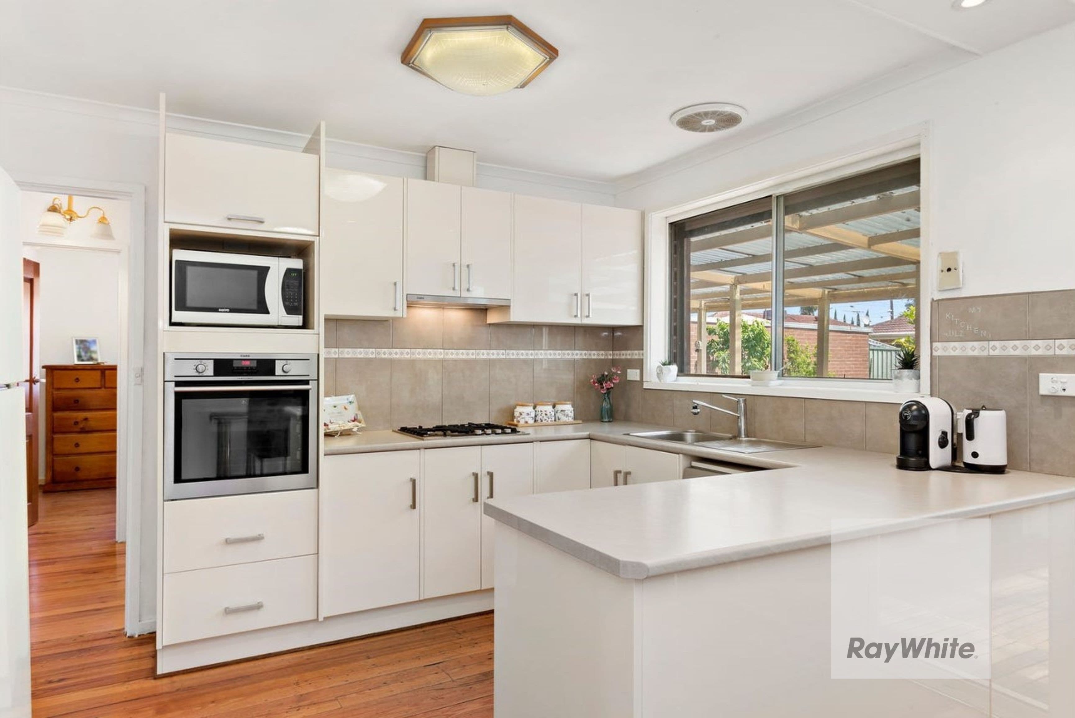 5 Lacey Street, Lalor VIC 3075, Lalor - Thumbnail 2