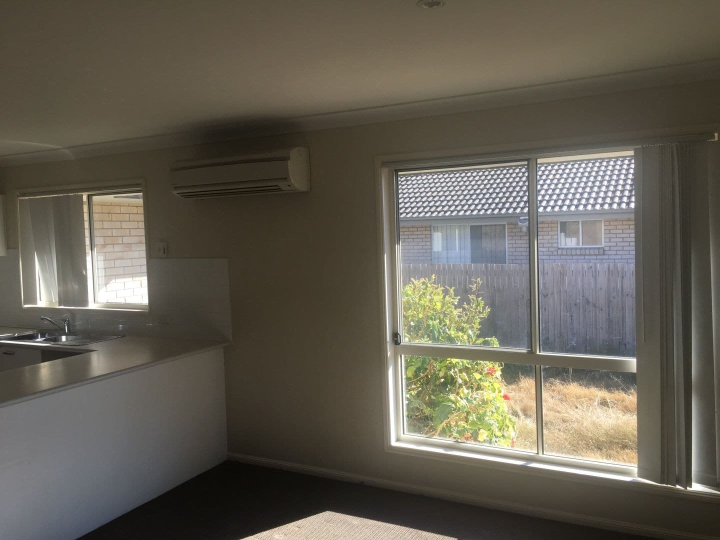 17 Mcinnes St, Lowood QLD 4311, Lowood - Thumbnail 2