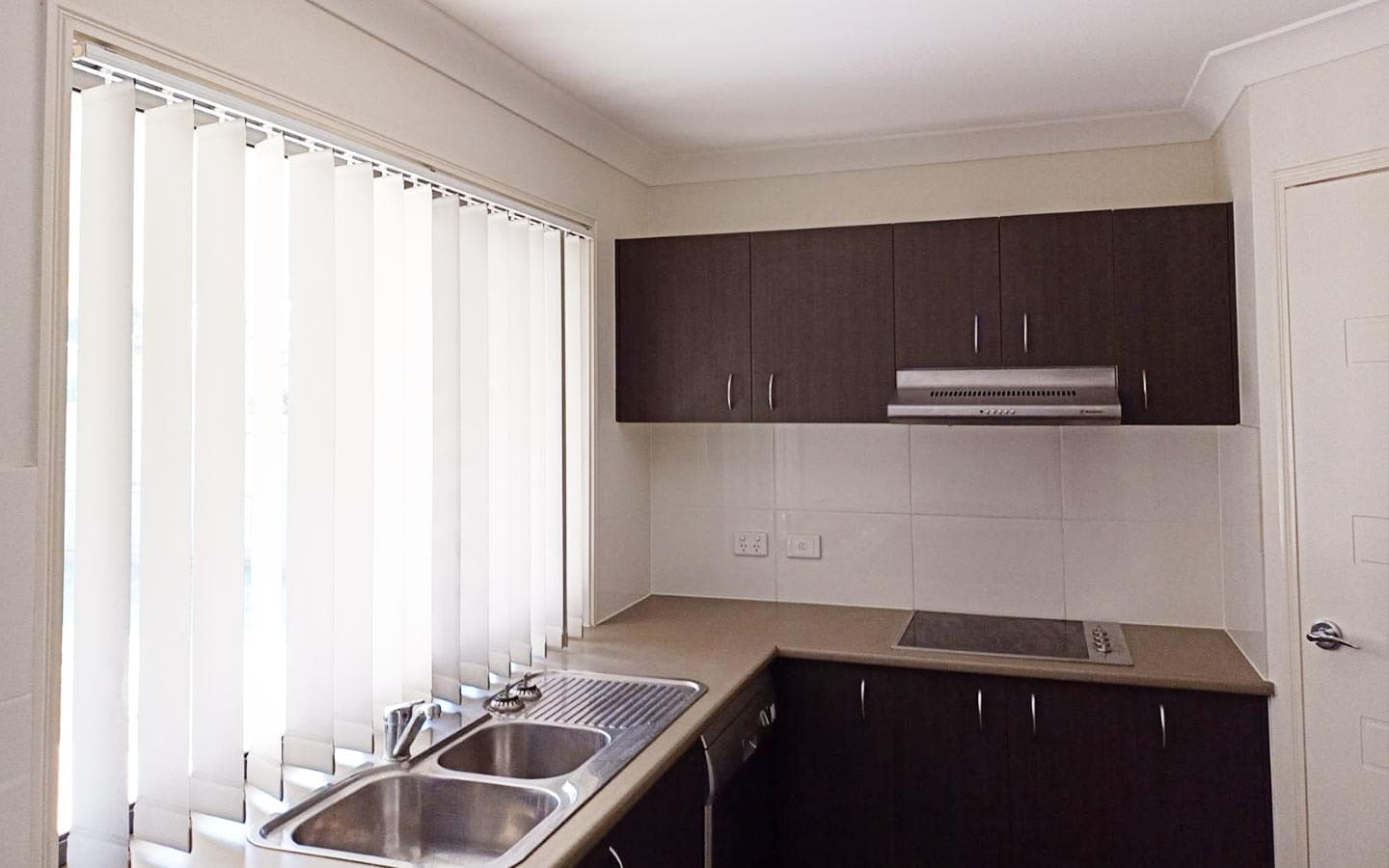 4 Denning St, Fernvale QLD 4306, Fernvale - Thumbnail 2