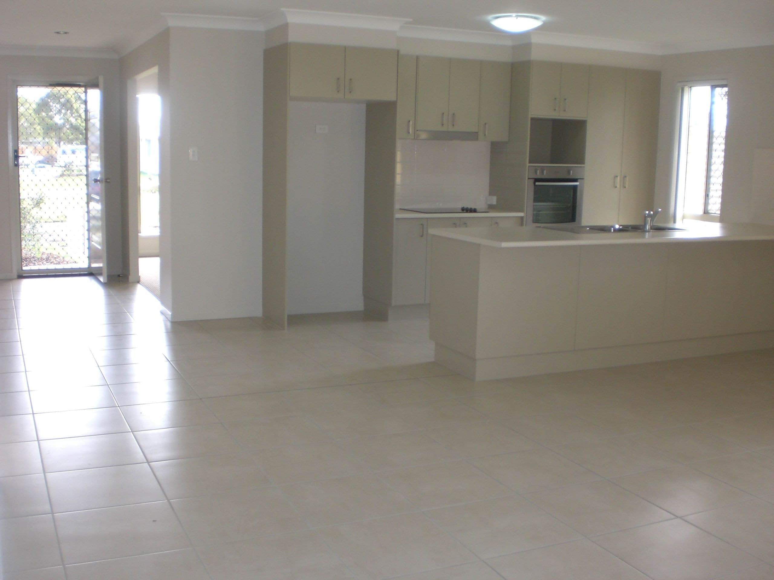 Fernvale, Fernvale - Image 1