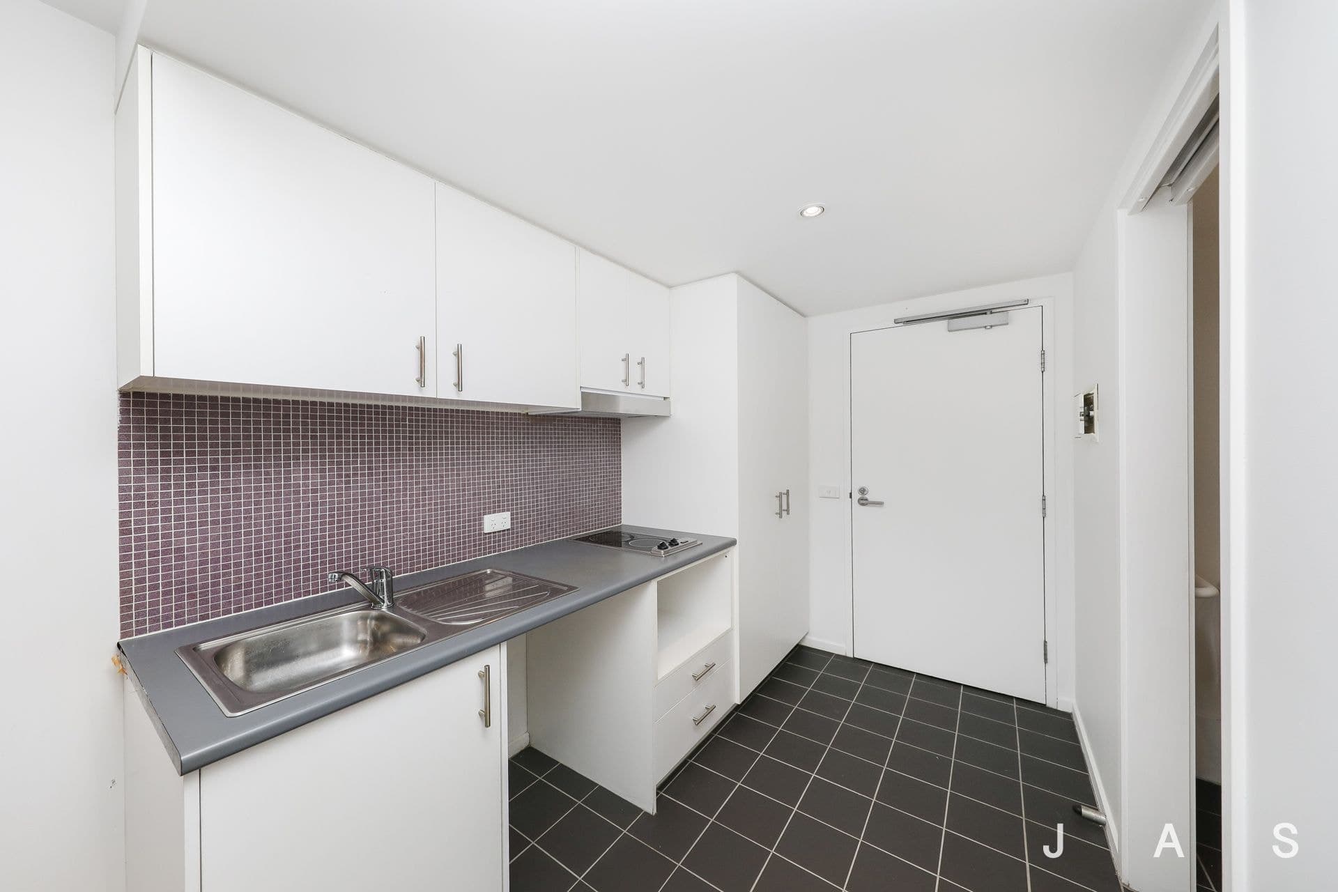 325/51 Gordon Street Footscray VIC, Footscray - Thumbnail 4