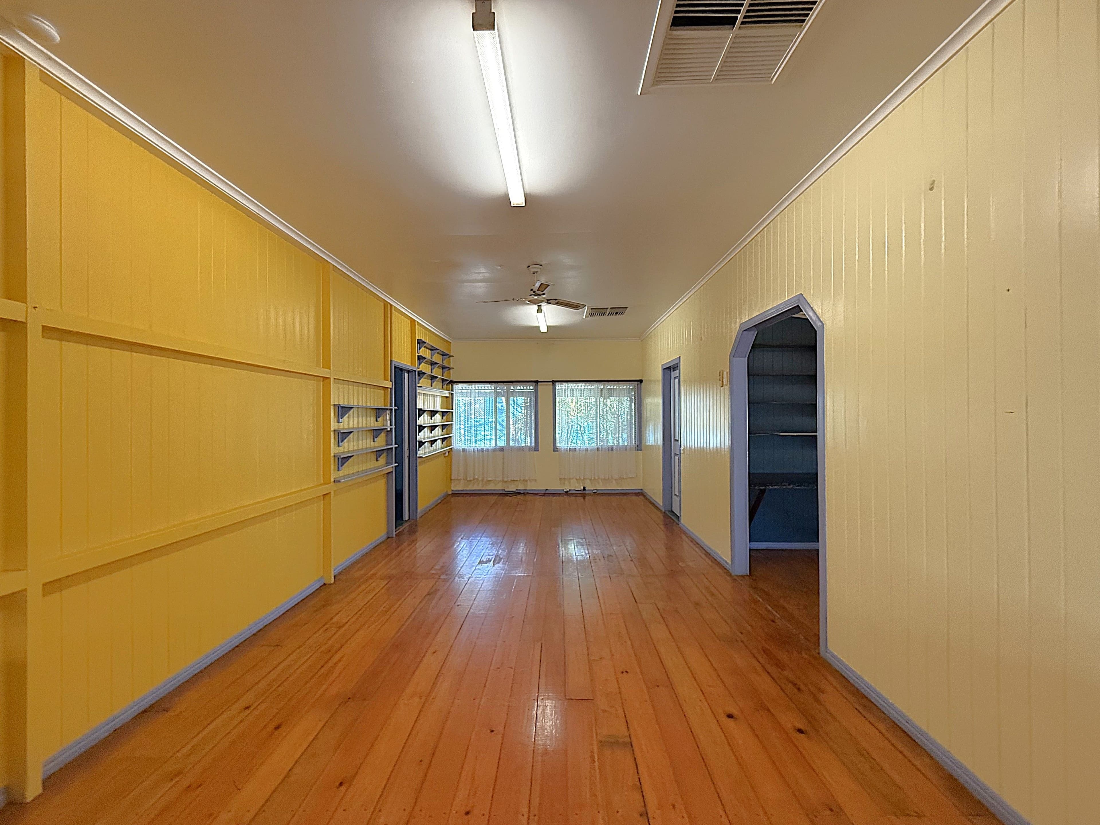 131 Yew Street, Barcaldine QLD 4725, Barcaldine - Thumbnail 7