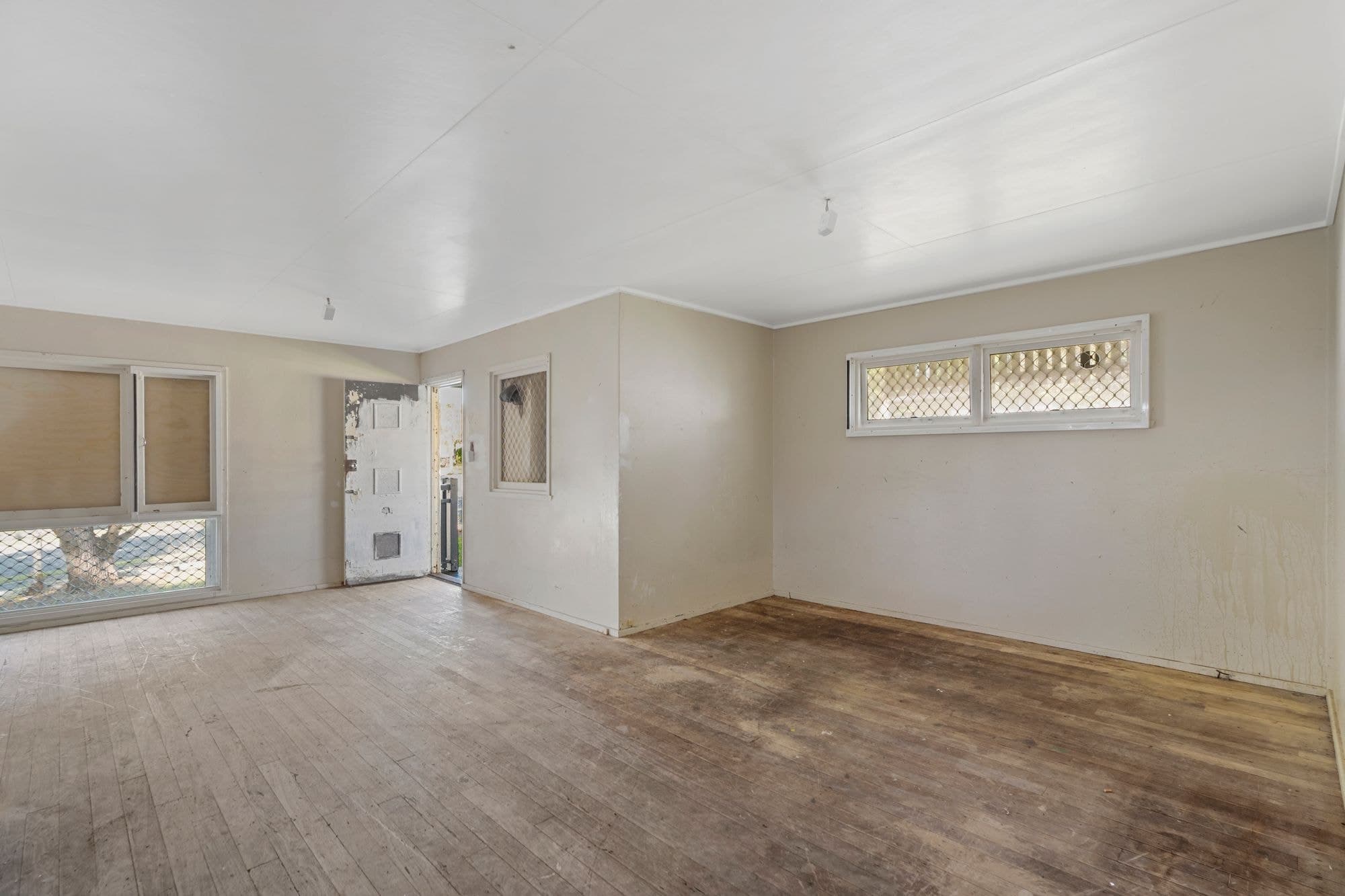 20 Yugumbri Court, Logan Central QLD 4114, Logan Central - Thumbnail 6