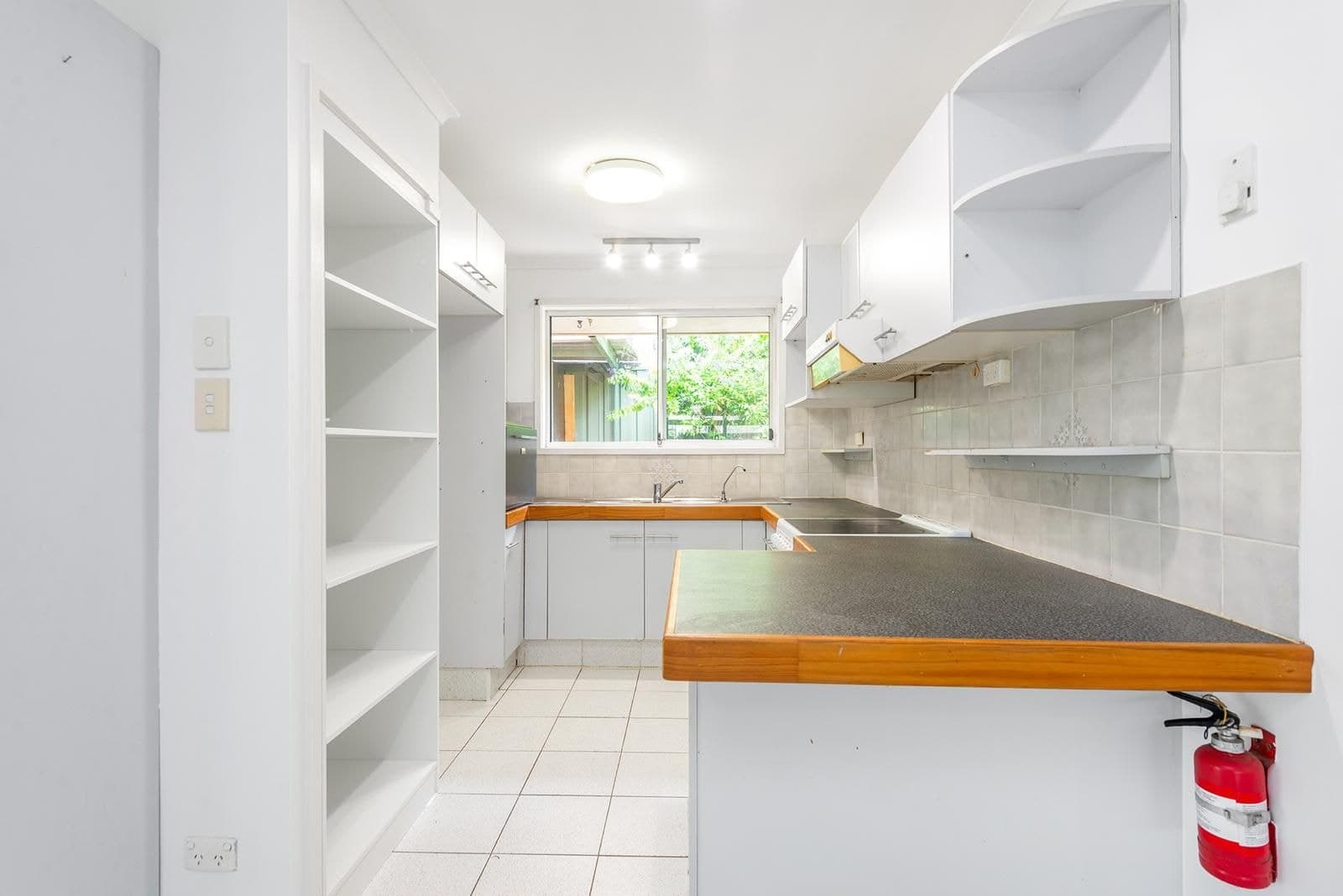 30 Nerang-Broadbeach Road, Nerang QLD 4211, Nerang - Thumbnail 5