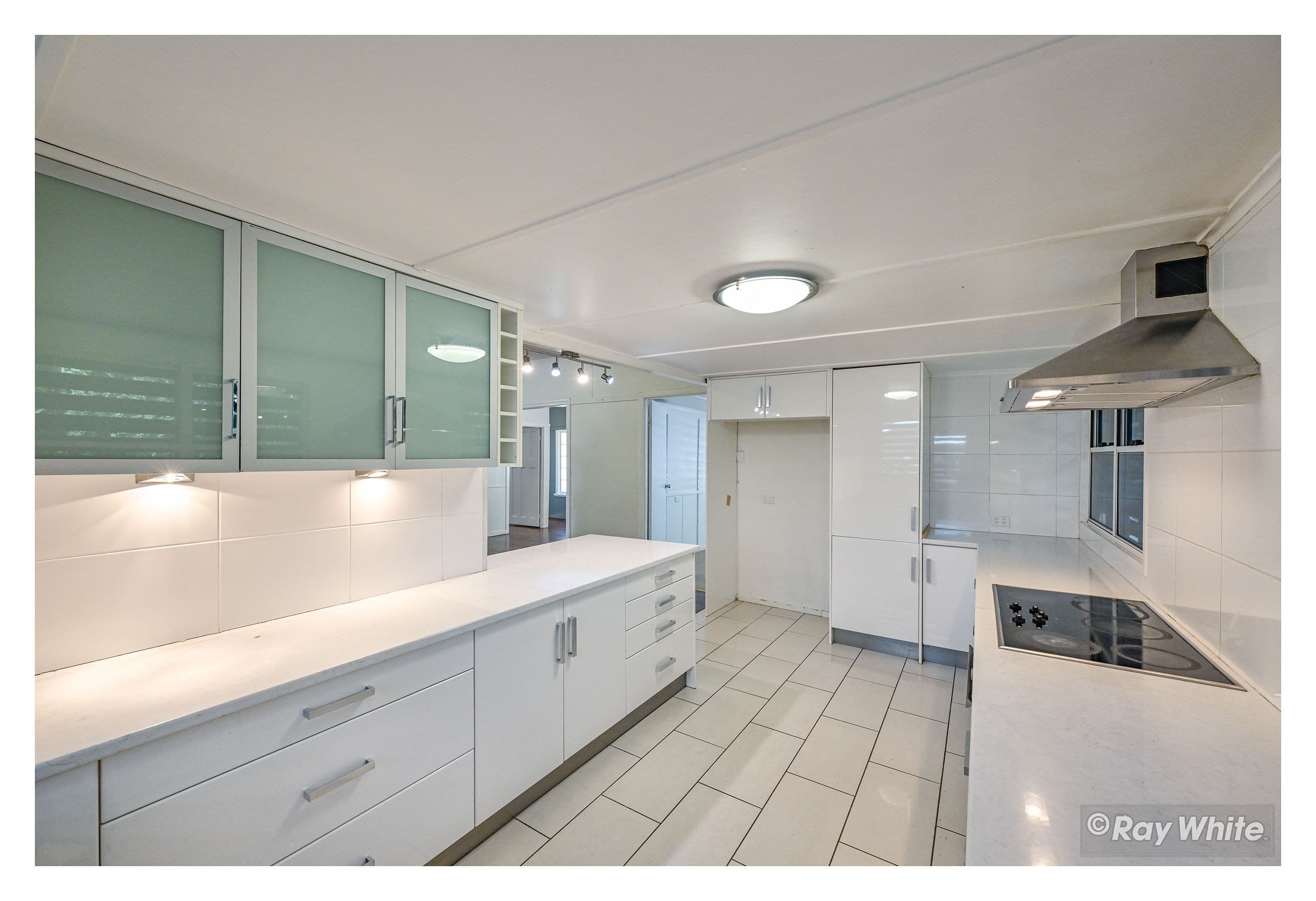 270 Upper Dawson Road, The Range QLD 4700, The Range - Thumbnail 6