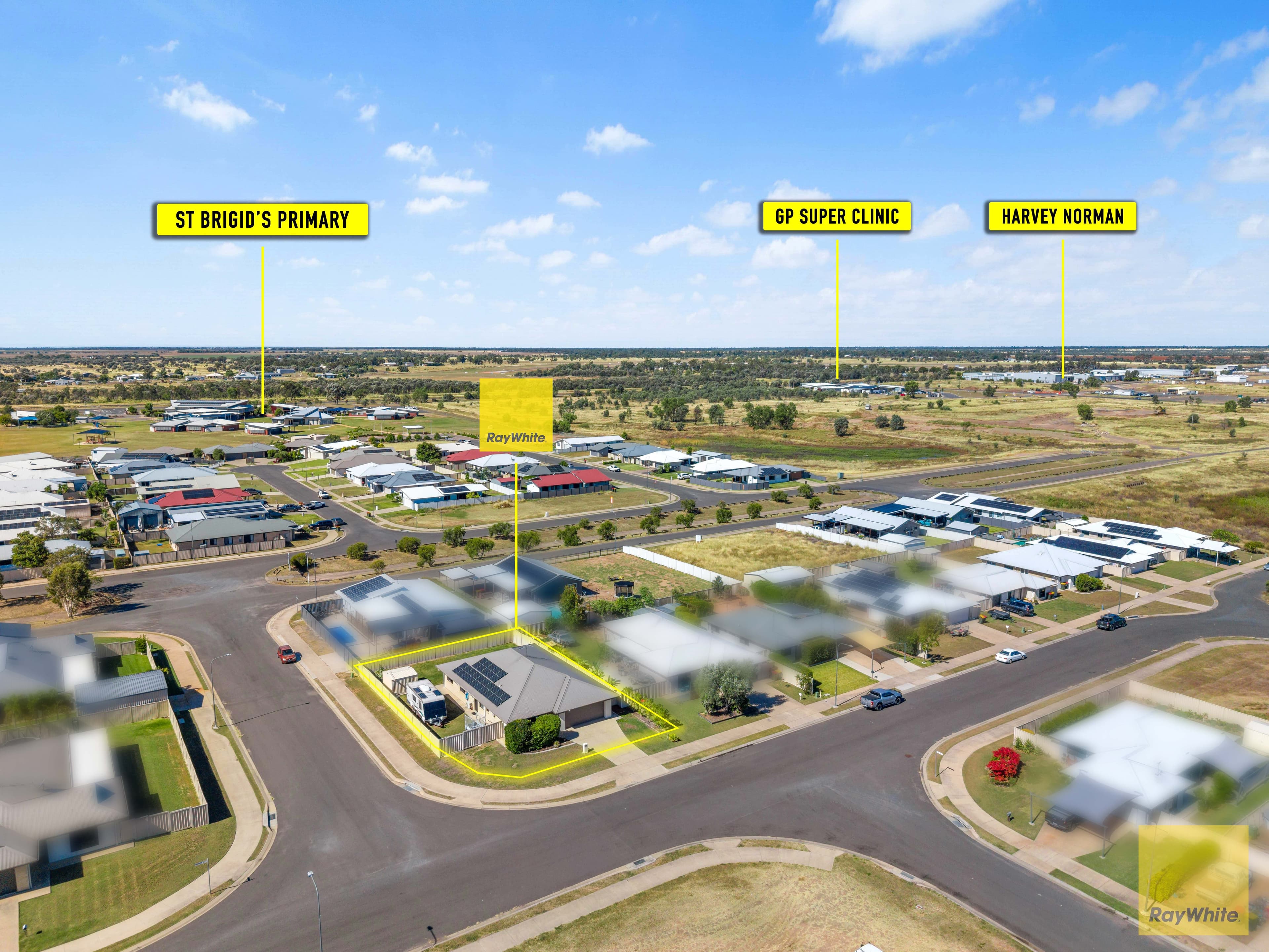 27 Thornton Street, Emerald QLD 4720, Emerald - Thumbnail 3