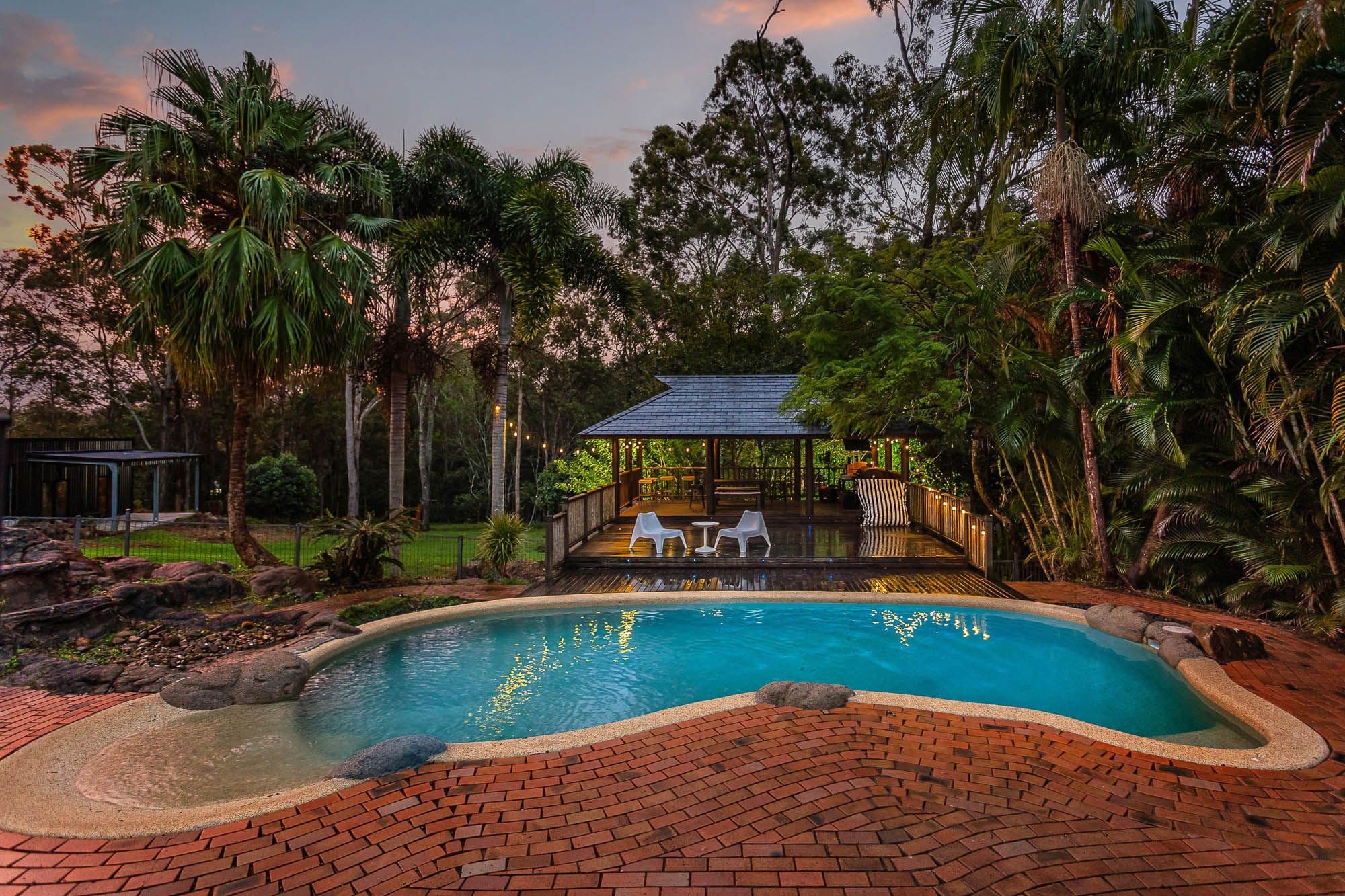 41 Winderadeen Drive, Highland Park QLD 4211, Highland Park - Thumbnail 2