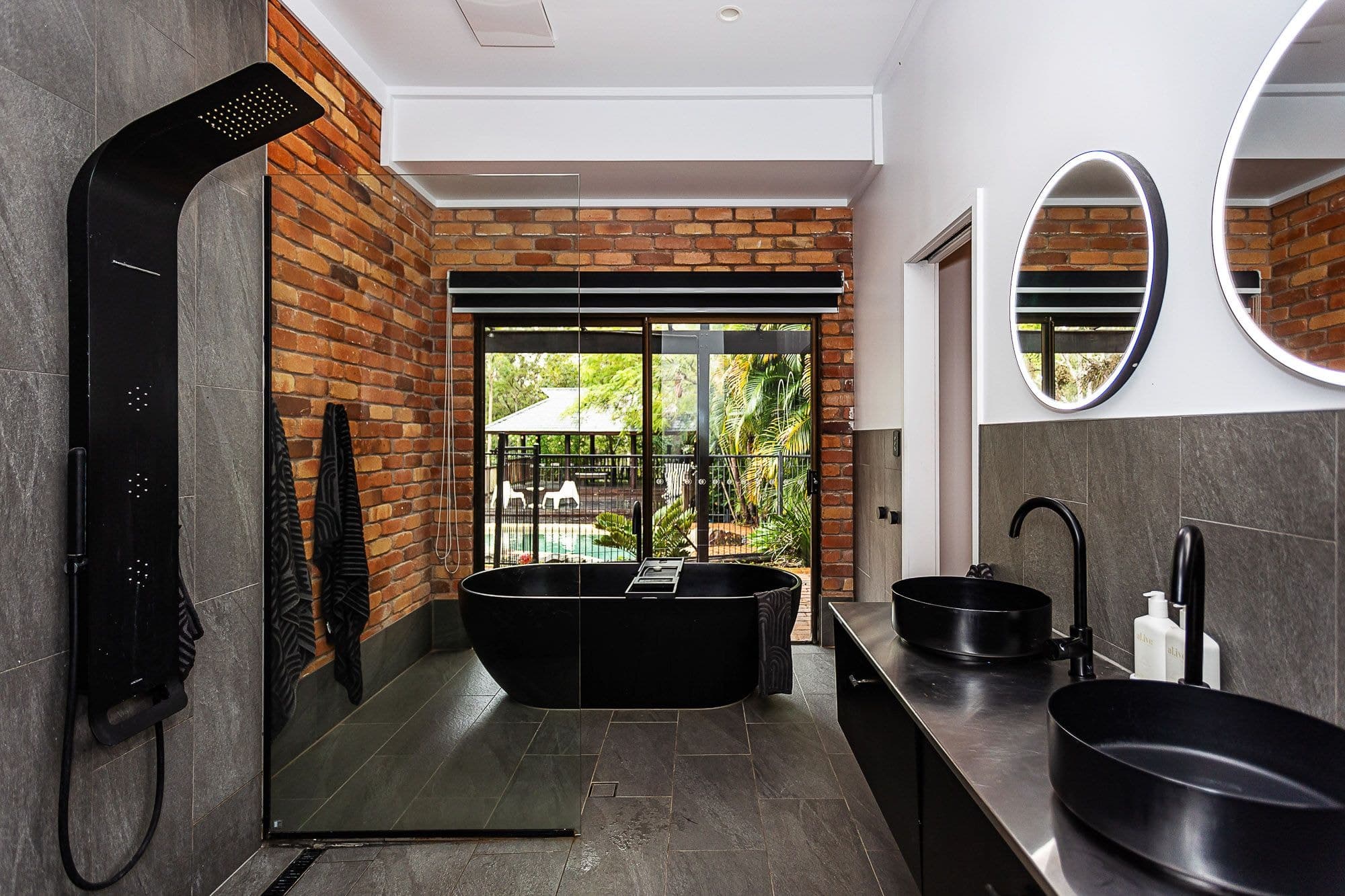 41 Winderadeen Drive, Highland Park QLD 4211, Highland Park - Thumbnail 6