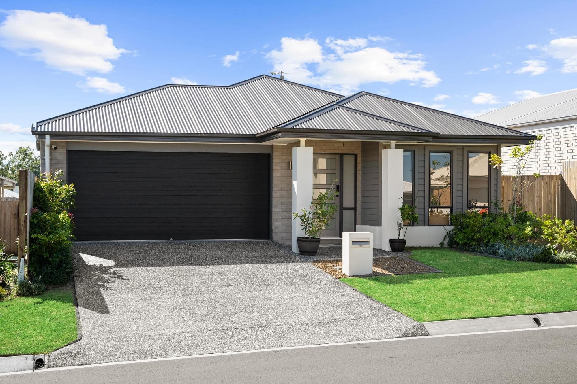 16 Kenely Street, Ripley QLD 4306, Ripley - Thumbnail 2