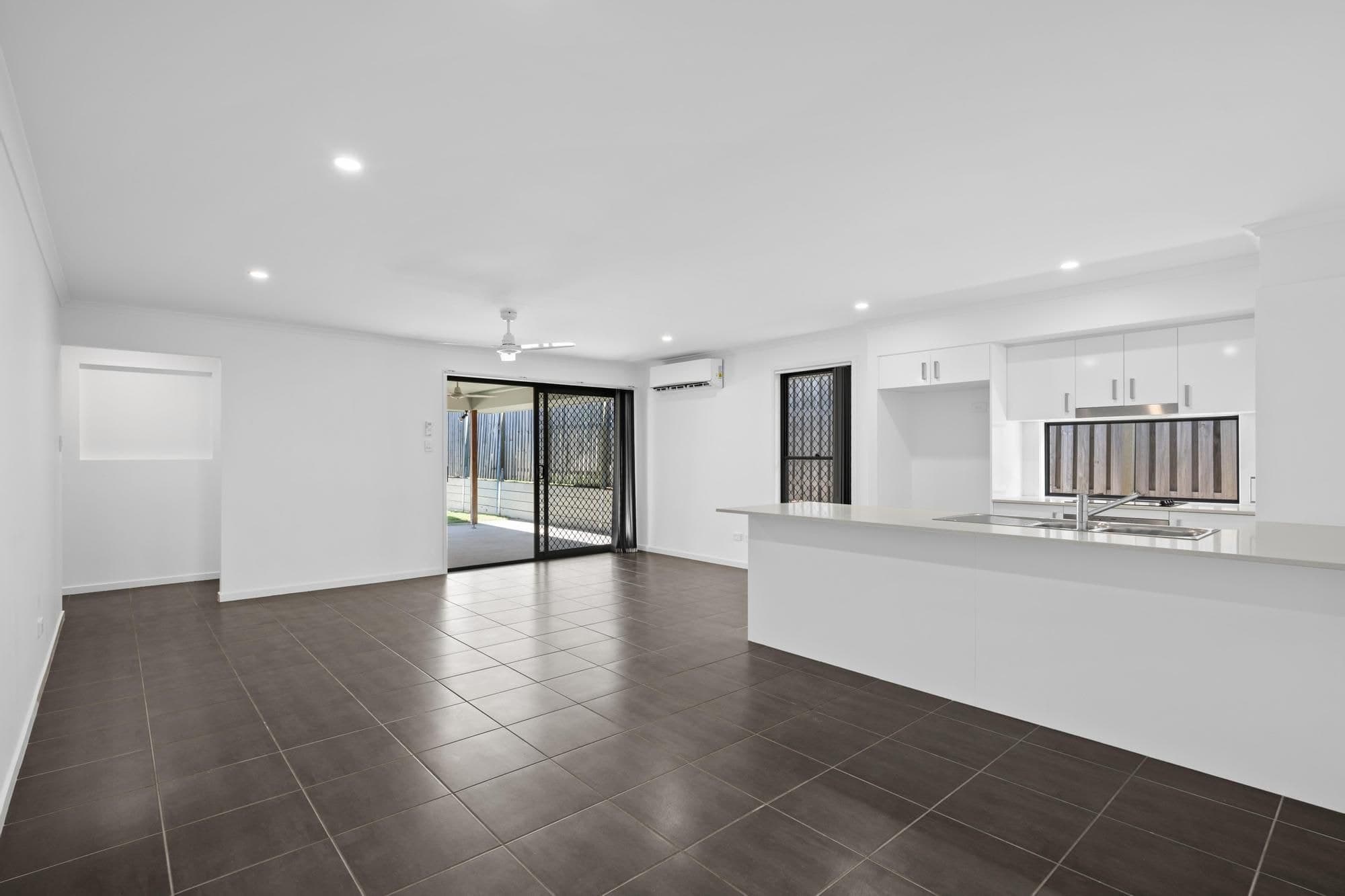 6 Harvest Street, Redbank Plains QLD 4301, Redbank Plains - Thumbnail 7
