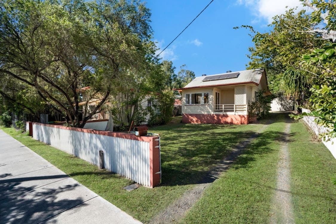 17 Brisbane Road, REDBANK, QLD 4301, Redbank - Thumbnail 2