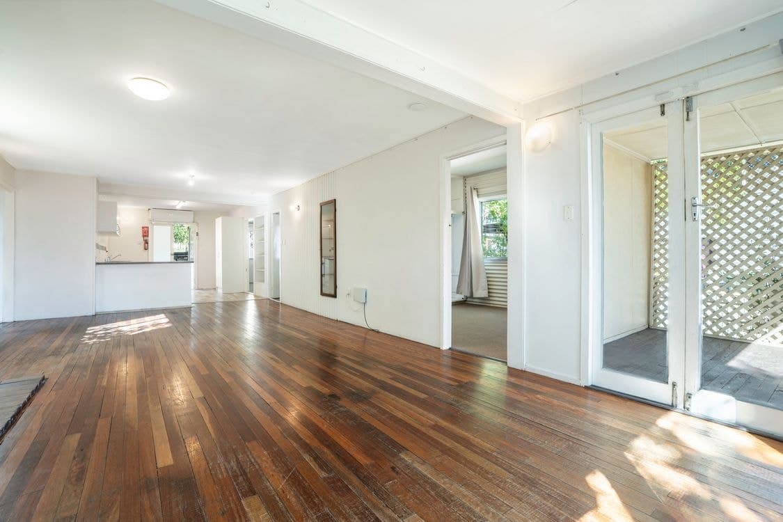 17 Brisbane Road, REDBANK, QLD 4301, Redbank - Thumbnail 5