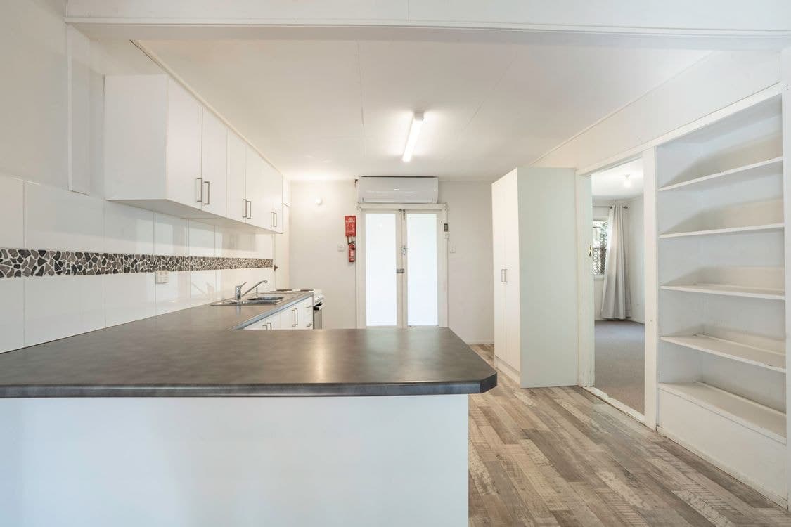 17 Brisbane Road, REDBANK, QLD 4301, Redbank - Thumbnail 7