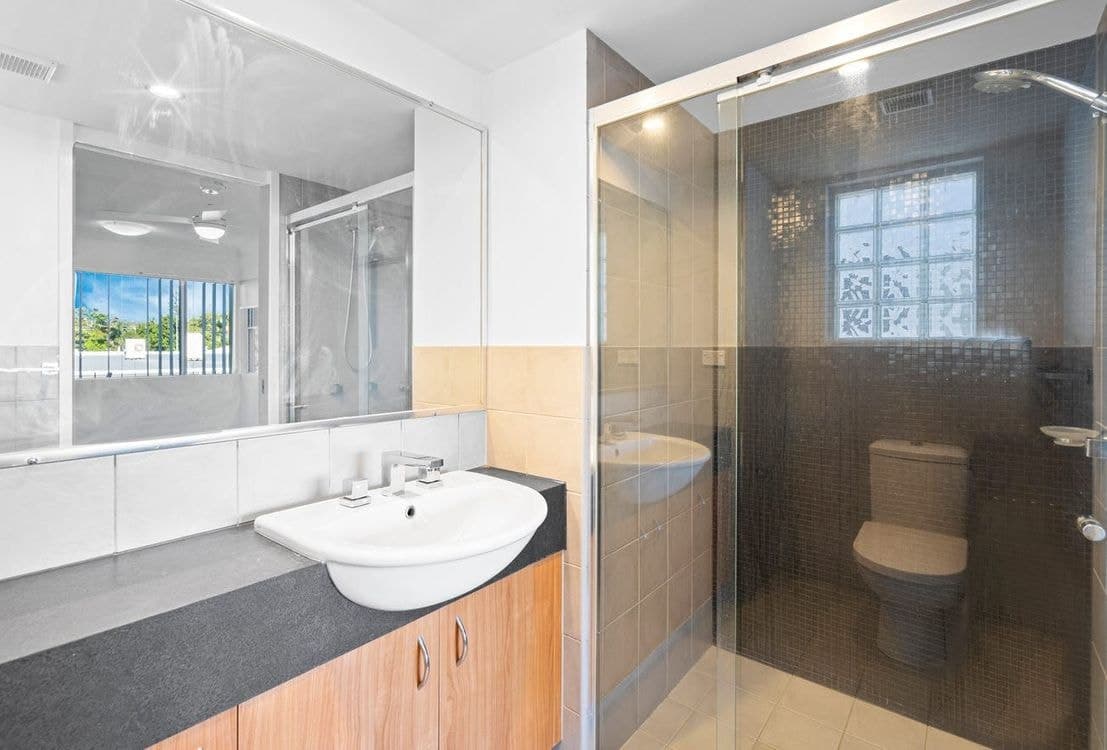 812/33 Clark Street, BIGGERA WATERS, QLD 4216, Biggera Waters - Thumbnail 8