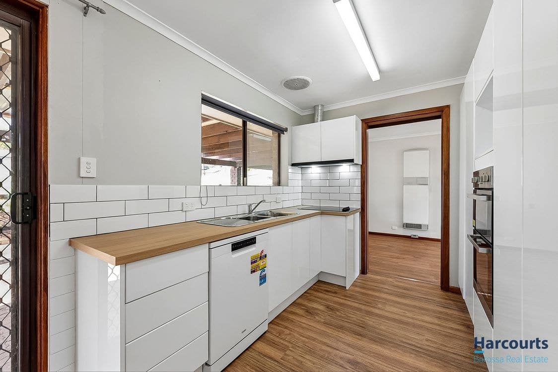 16 Homestead Drive, HILLBANK, SA 5112, Hillbank - Thumbnail 6
