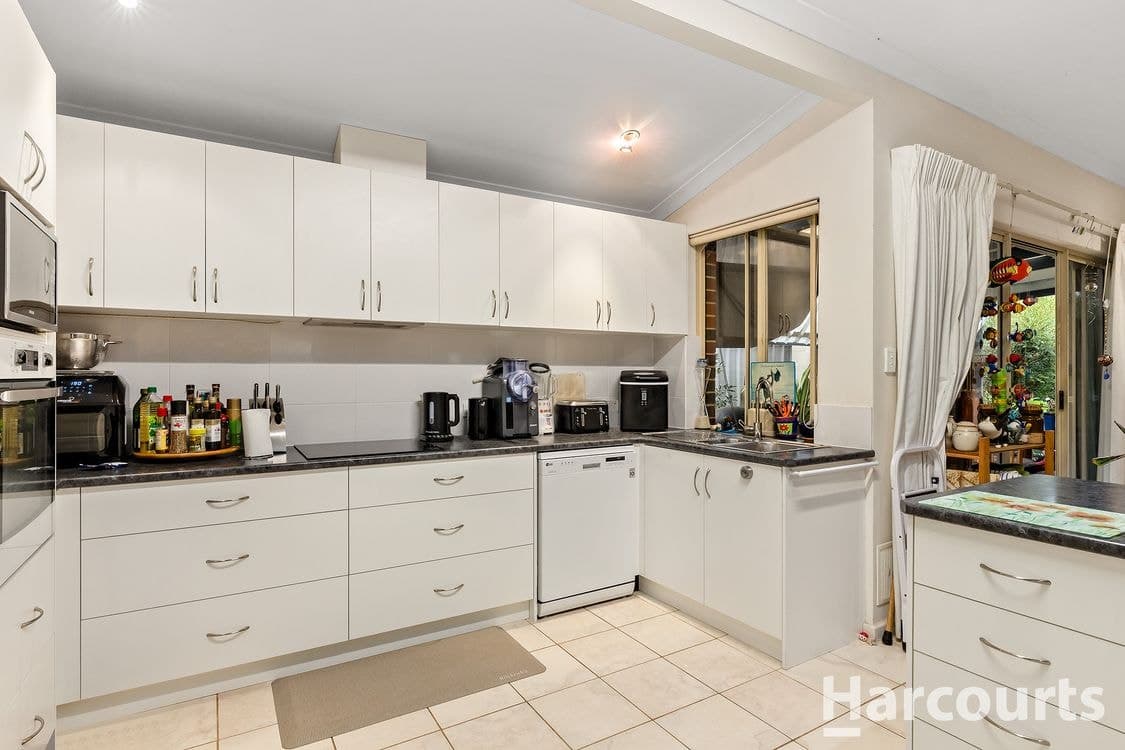 5 Tasman Loop, DUDLEY PARK, WA 6210, Dudley Park - Thumbnail 5