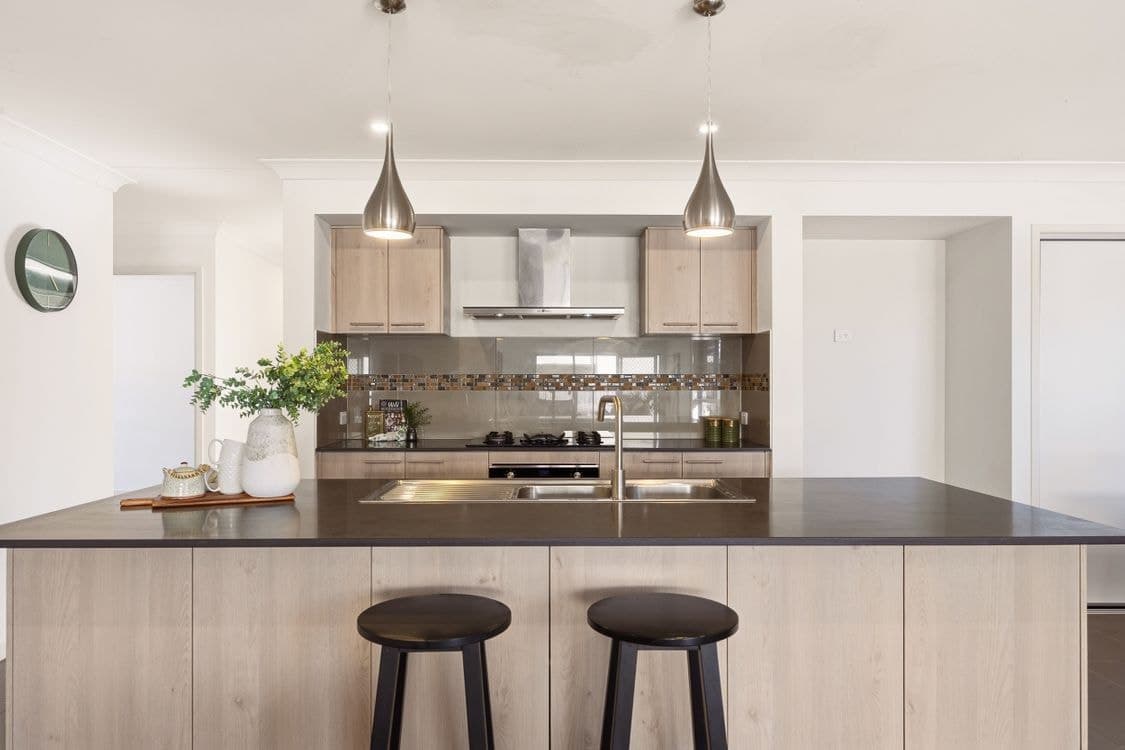 11 Peter Street, COLLINGWOOD PARK, QLD 4301, Collingwood Park - Thumbnail 4