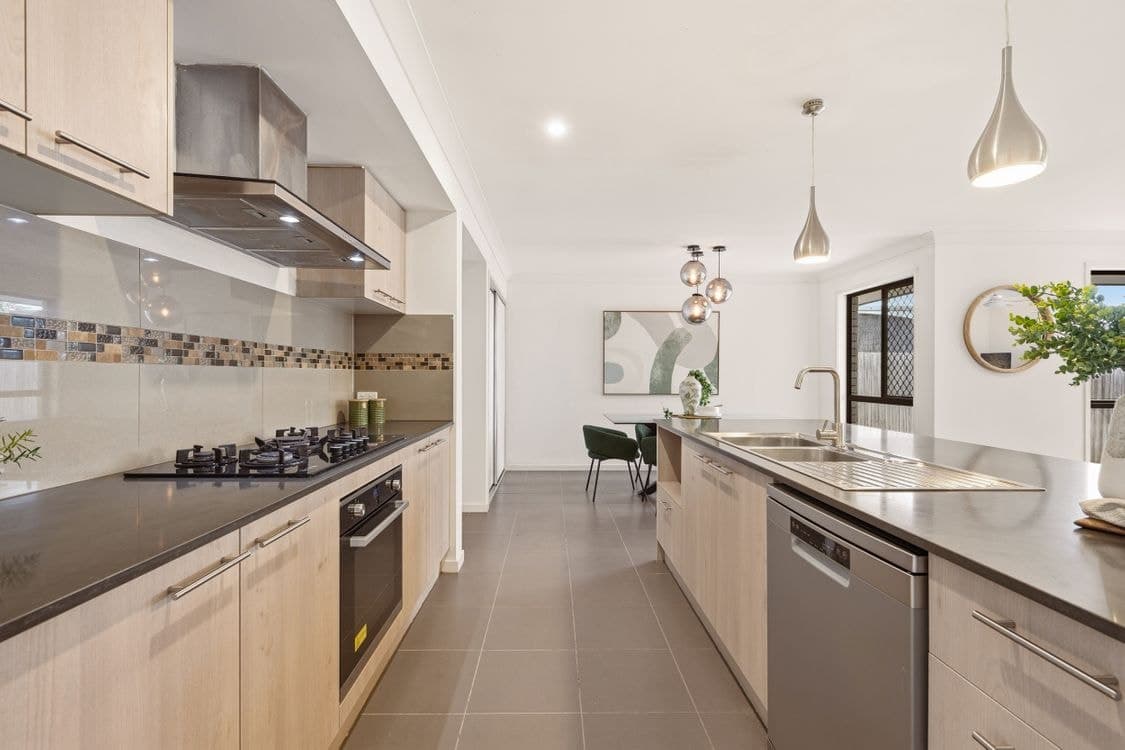 11 Peter Street, COLLINGWOOD PARK, QLD 4301, Collingwood Park - Thumbnail 6