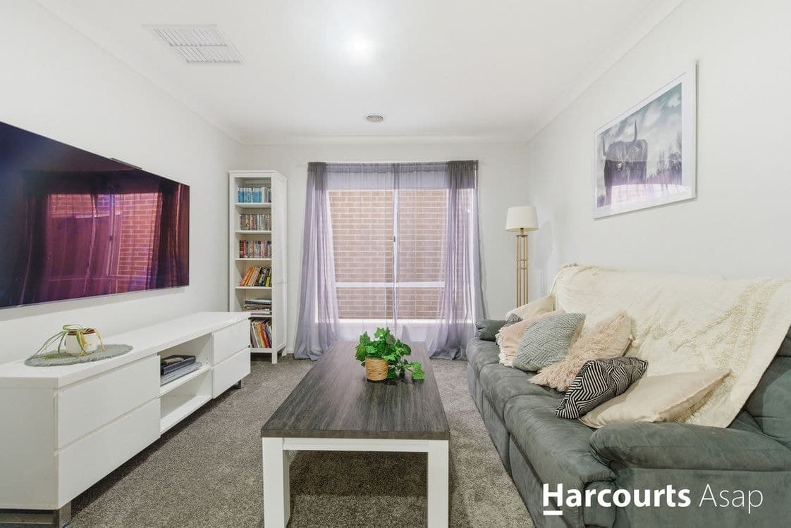 36 Belmont Crescent, Pakenham, VIC 3810, Pakenham - Thumbnail 4