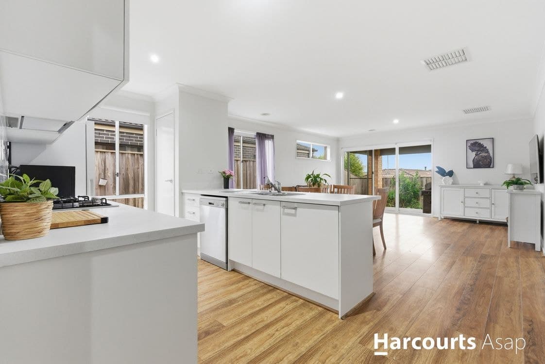 36 Belmont Crescent, Pakenham, VIC 3810, Pakenham - Thumbnail 7