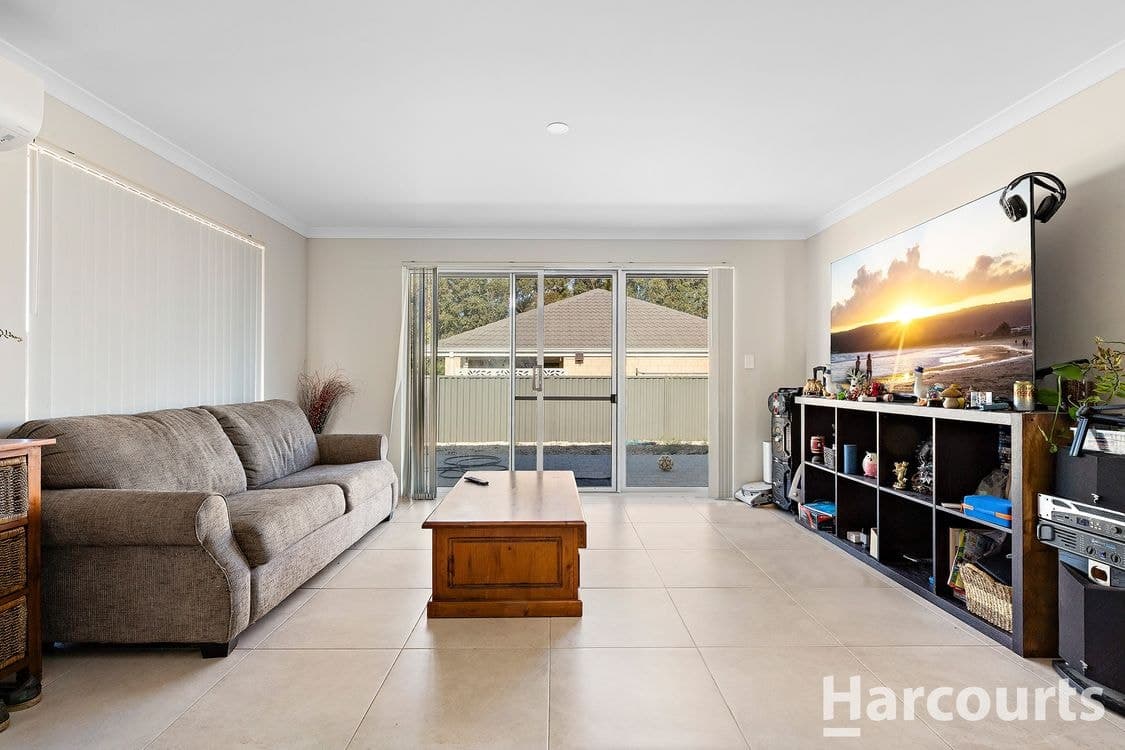 7B Wood Avenue, WAROONA, WA 6215, Waroona - Thumbnail 2