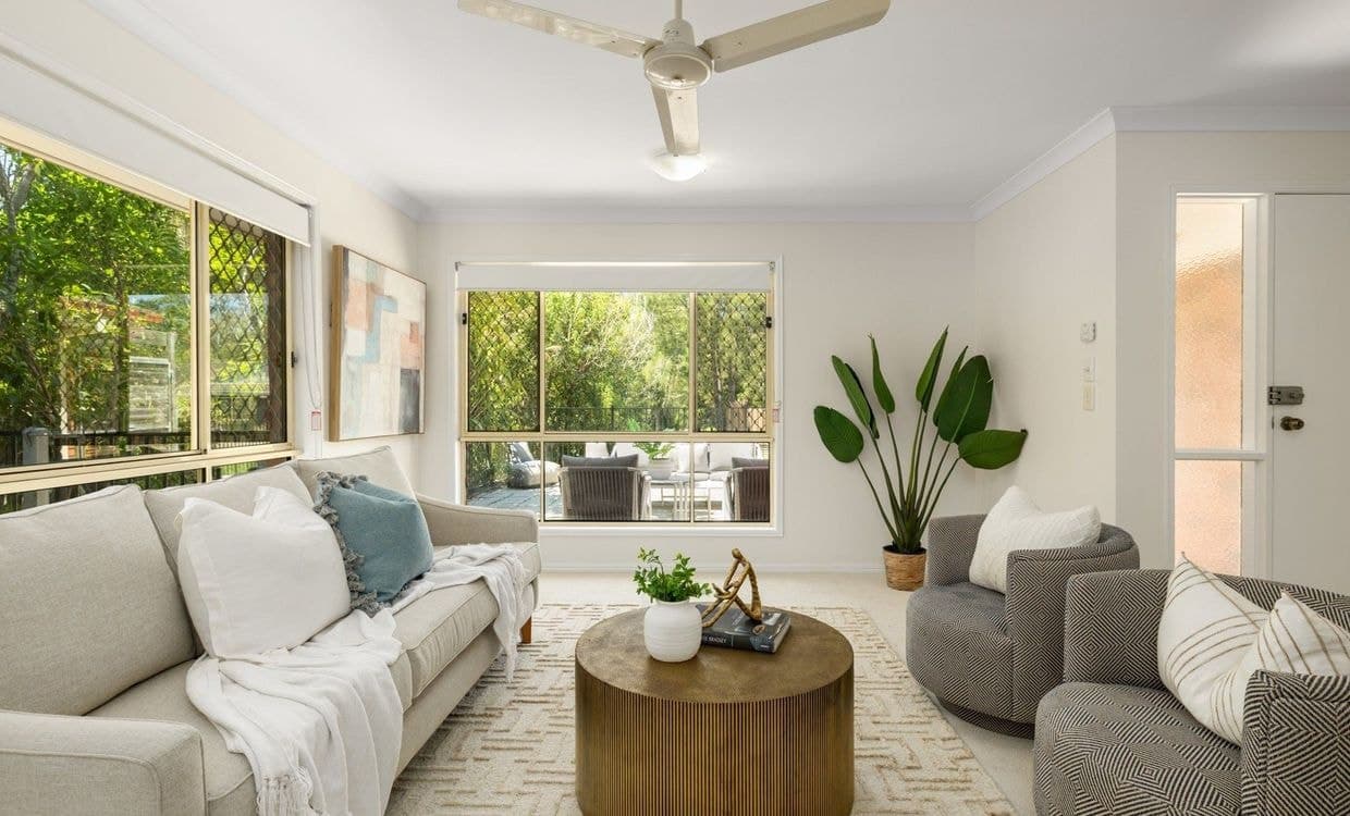 4 Riviera  Ct, OXLEY, QLD 4075, Oxley - Thumbnail 4