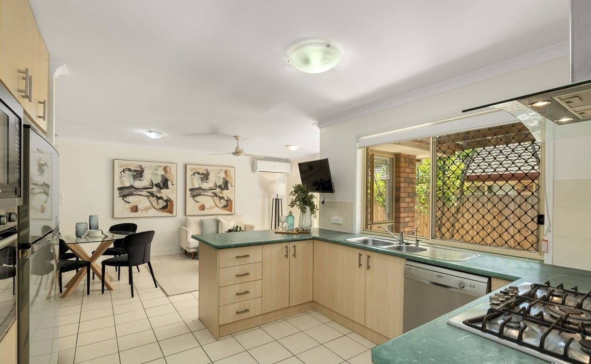 4 Riviera  Ct, OXLEY, QLD 4075, Oxley - Thumbnail 7