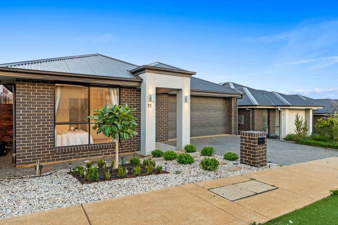11 Muirfield Street, MOUNT BARKER, SA 5251, Mount Barker - Thumbnail 2