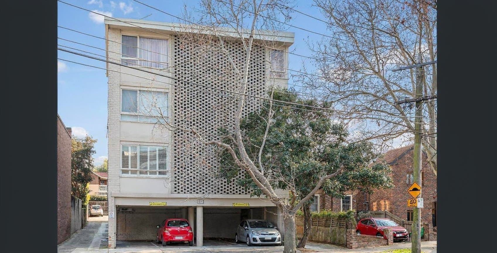 2/5-7 Mooltan Street,Travancore VIC 3032, Travancore - Image 1