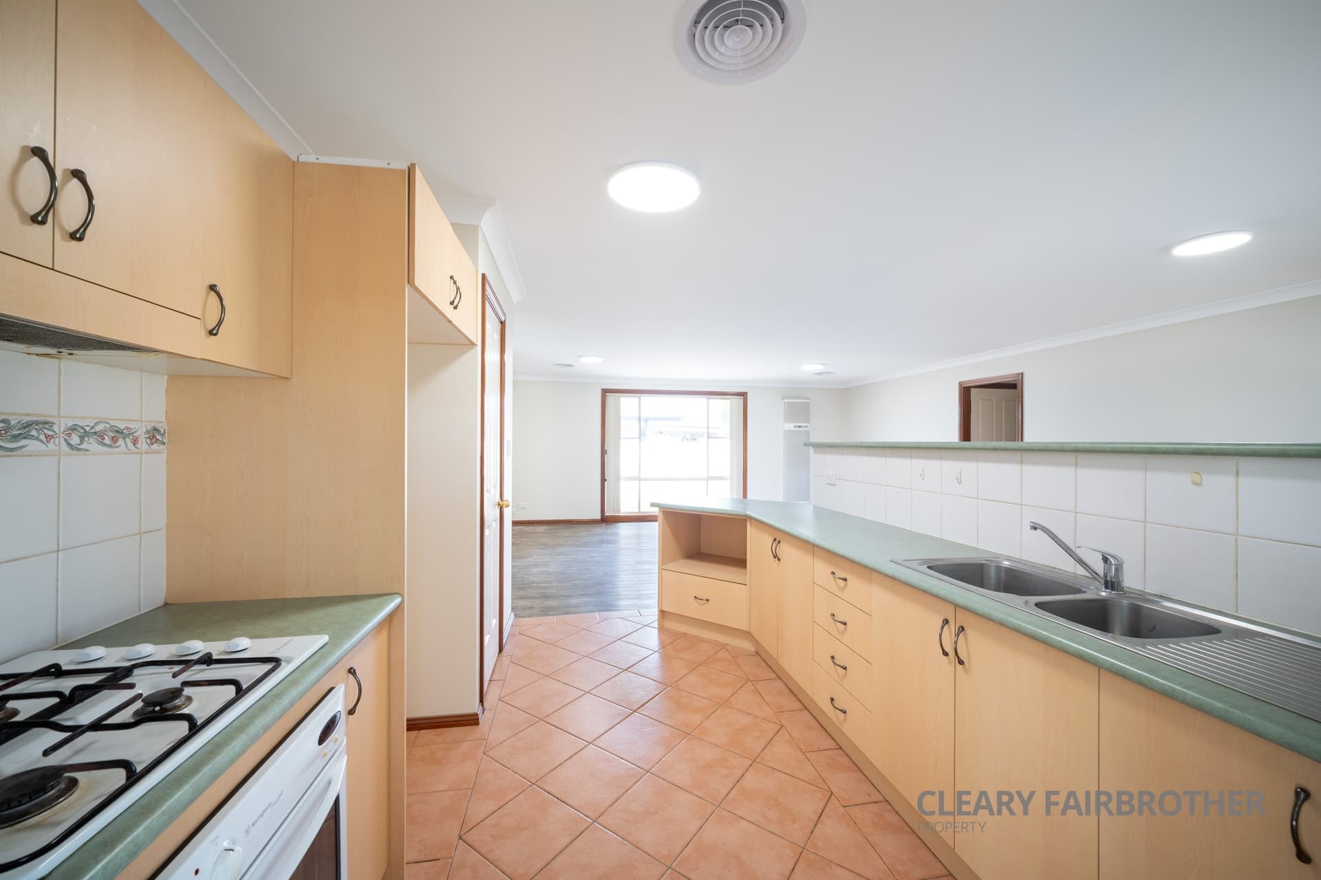 2 Roxburgh Drive, Kelso NSW 2795, Kelso - Thumbnail 3