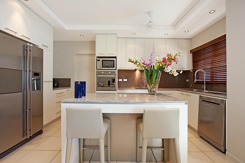 16/125 Dickward Dve, Coconut Grove, Coconut Grove - Thumbnail 2