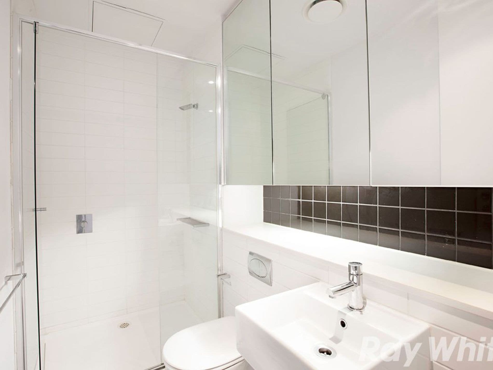 613 / 32 Bray Street, SOUTH YARRA, South Yarra - Thumbnail 2