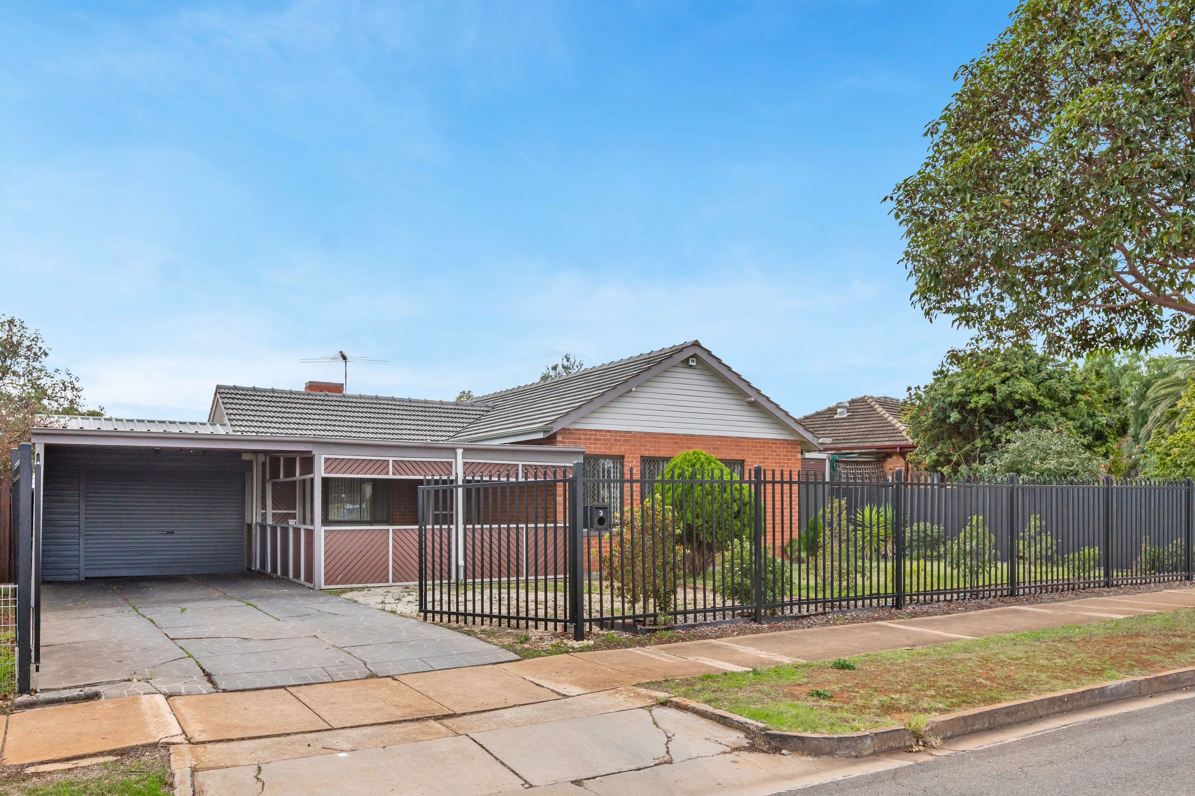 3 Hamblynn Road, Elizabeth Downs SA 5113, Elizabeth Downs - Thumbnail 2