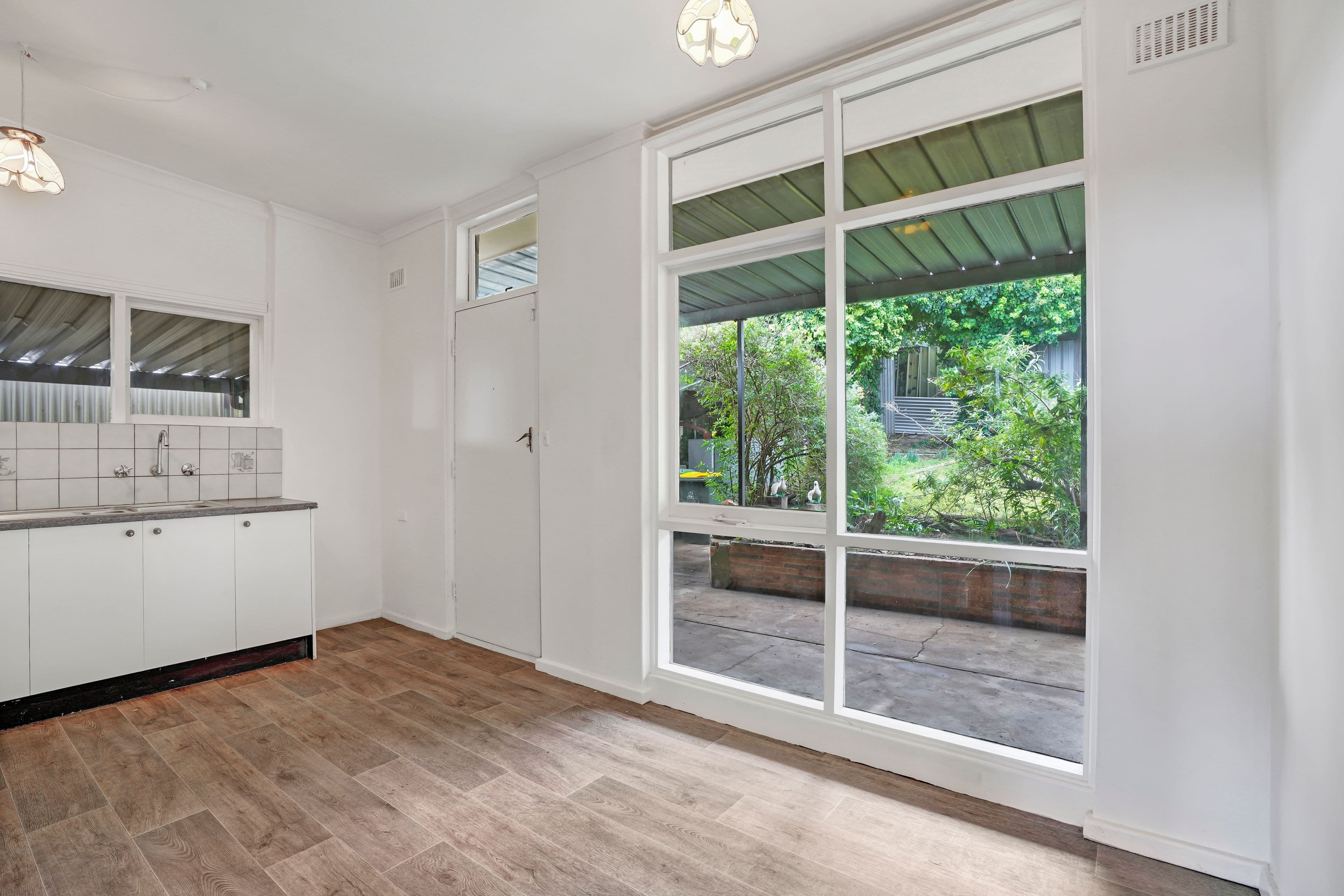 8 Lynore Avenue, Para Hills SA 5096, Para Hills - Thumbnail 8