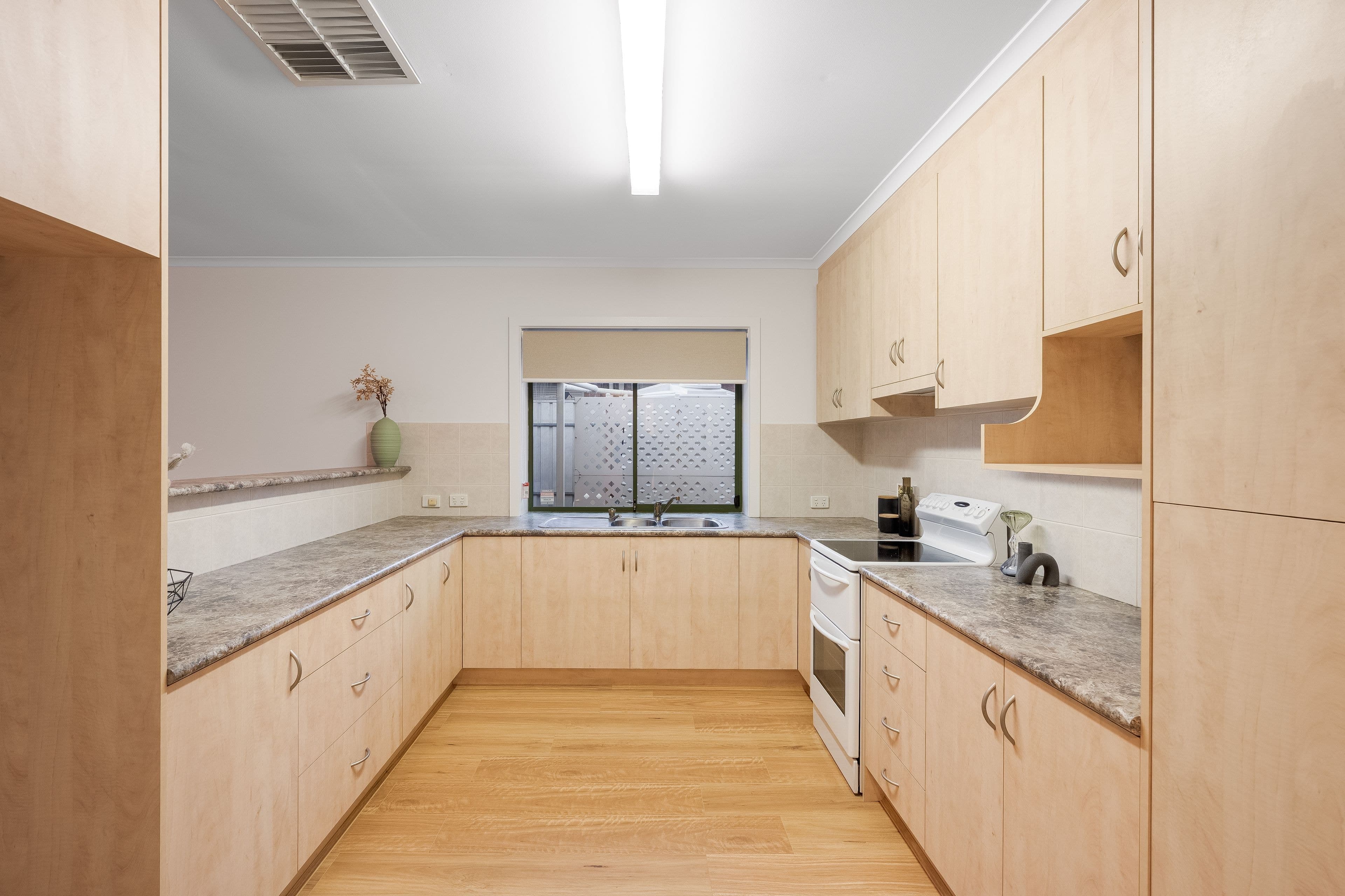6 Mcewin Court, Enfield SA 5085, Enfield - Thumbnail 4