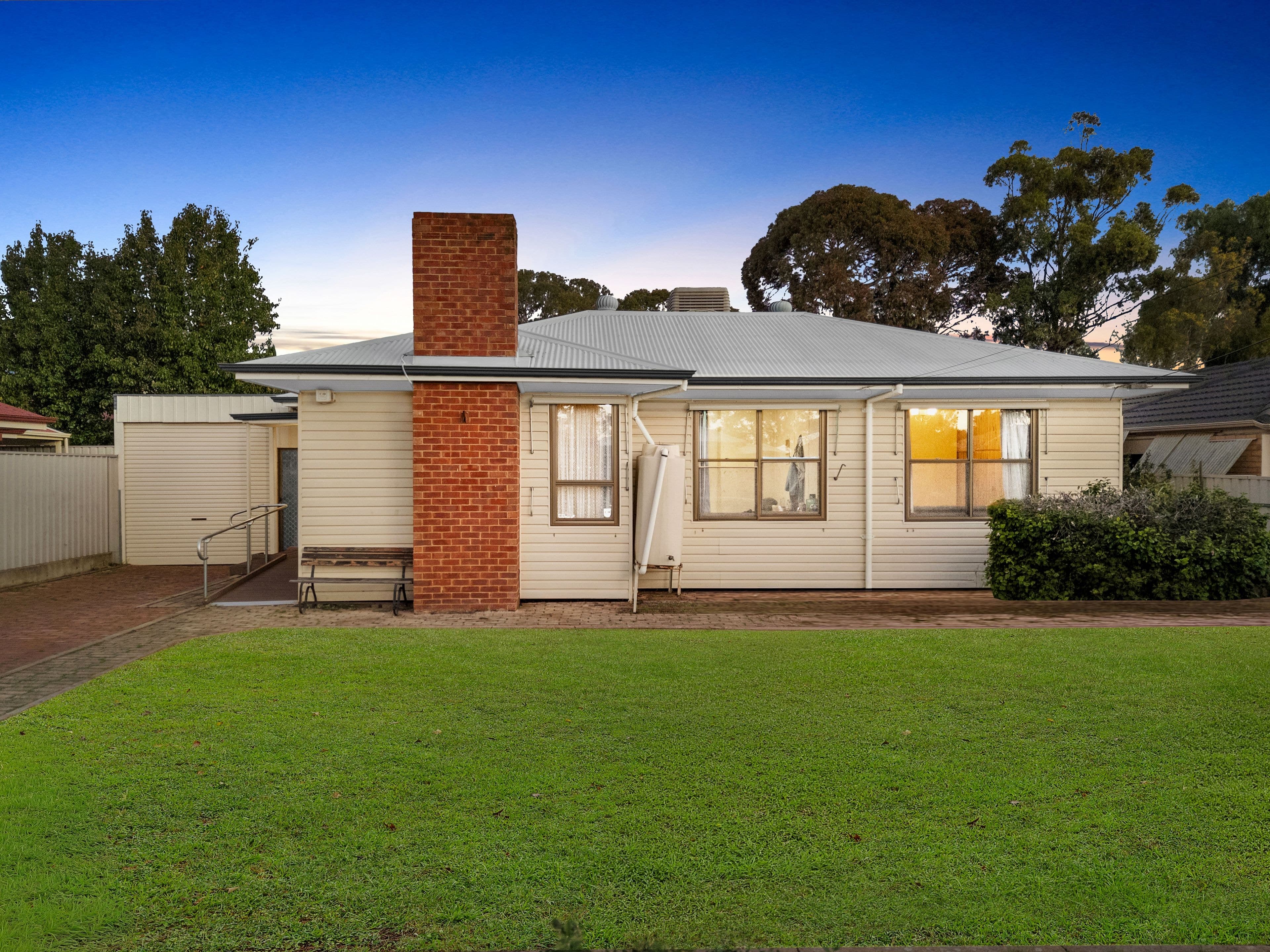 9 Mckay Avenue, Northfield SA 5085, Northfield - Thumbnail 2